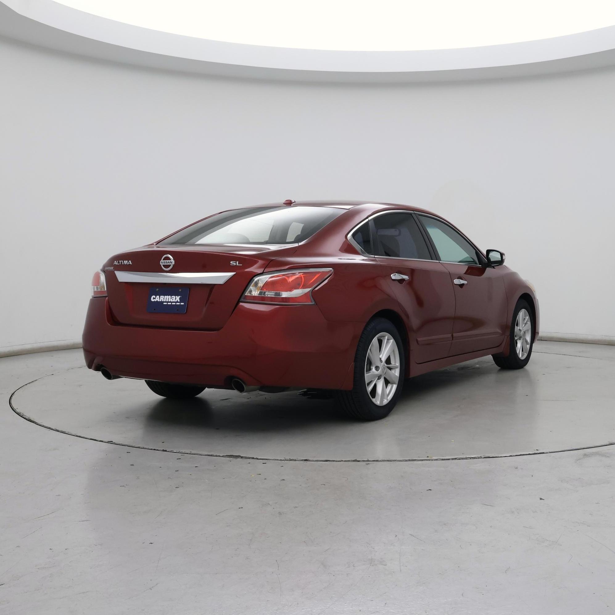 Thumbnail: 2015 Nissan Altima - 8