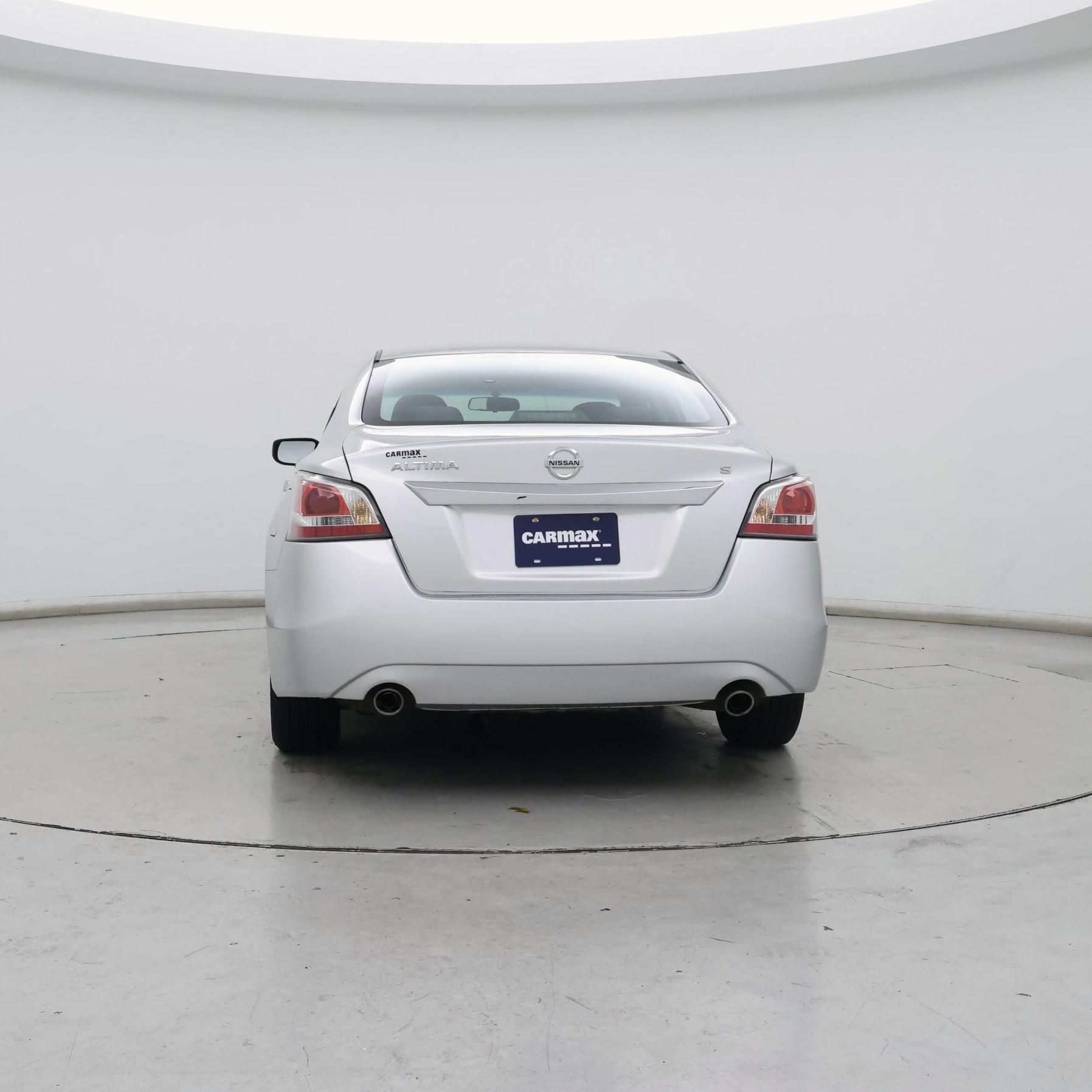 Thumbnail: 2015 Nissan Altima - 6