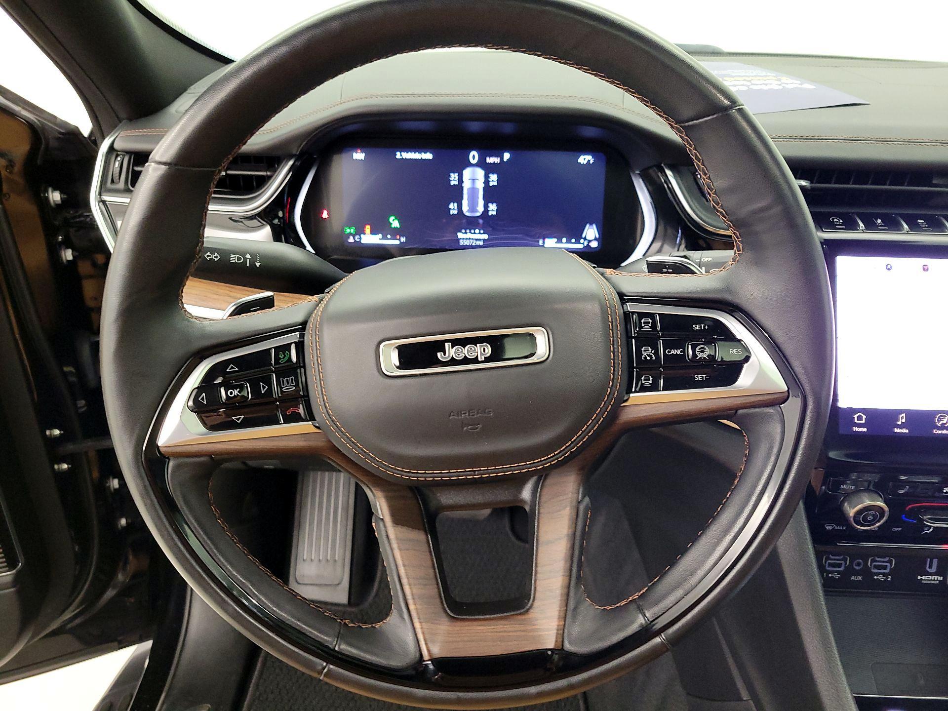 Thumbnail: 2023 Jeep Grand Cherokee - 10