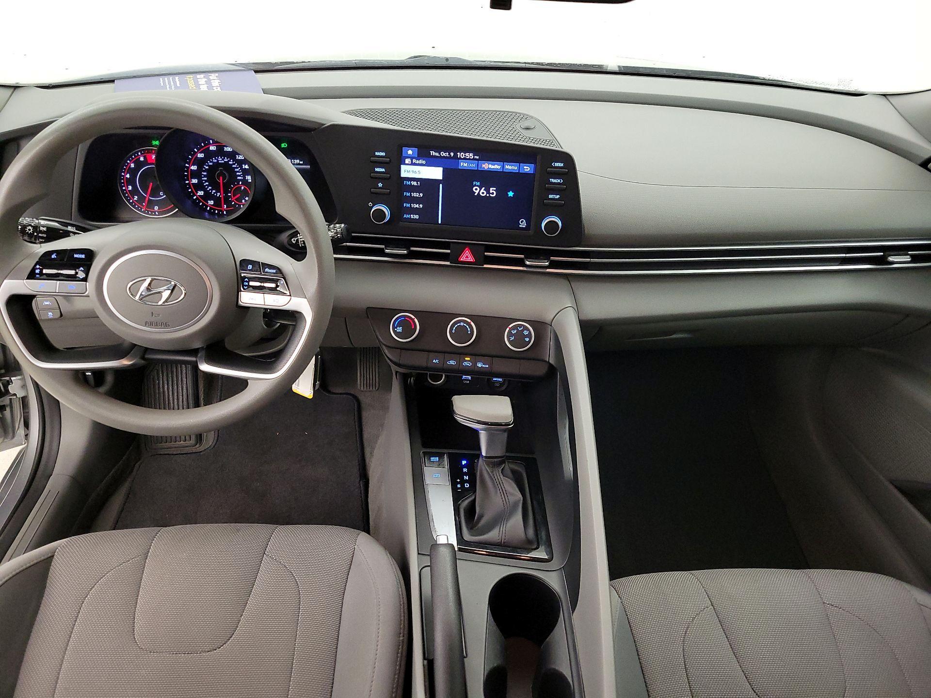 Thumbnail: 2021 Hyundai Elantra - 9