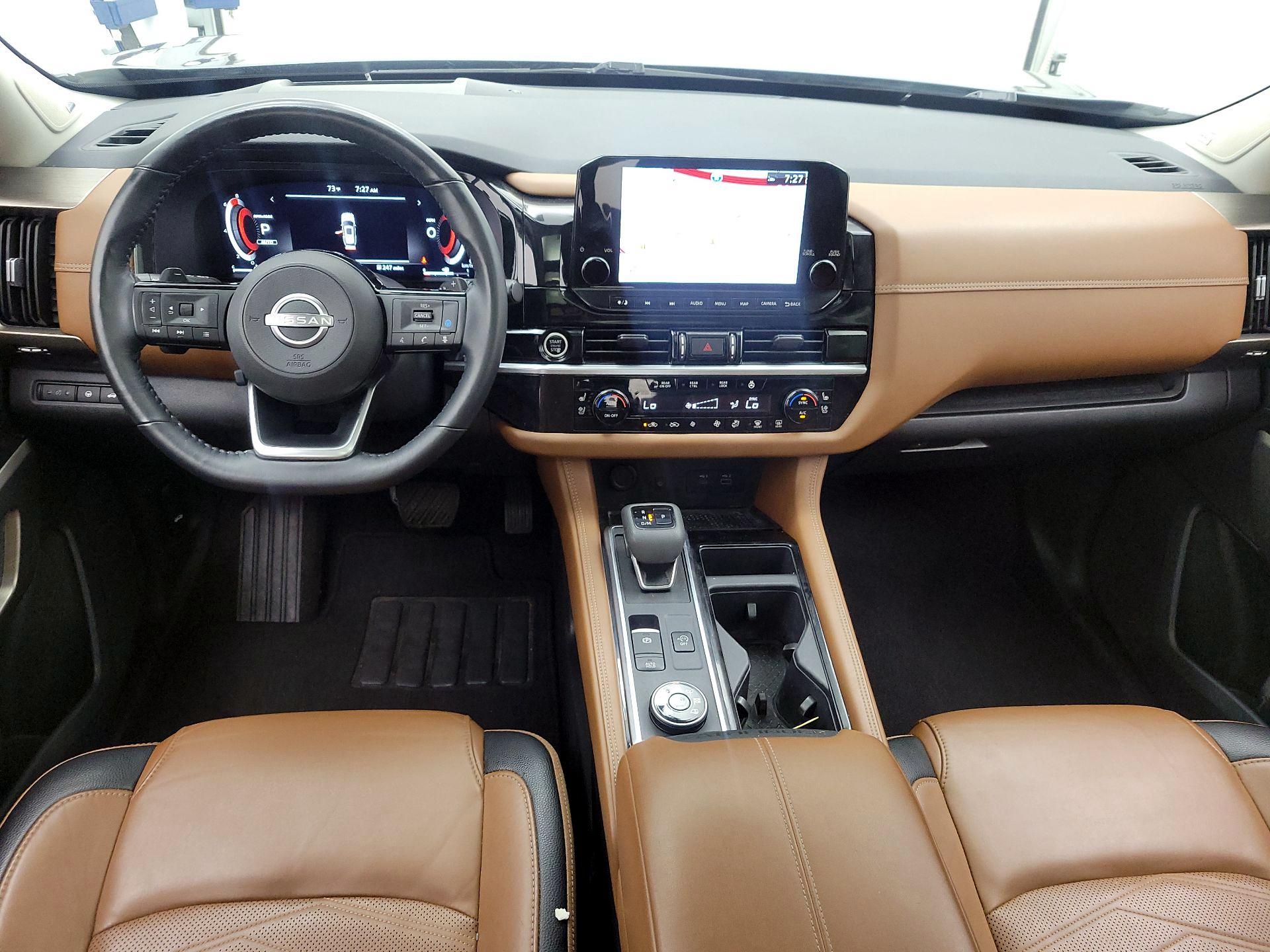 Thumbnail: 2023 Nissan Pathfinder - 9