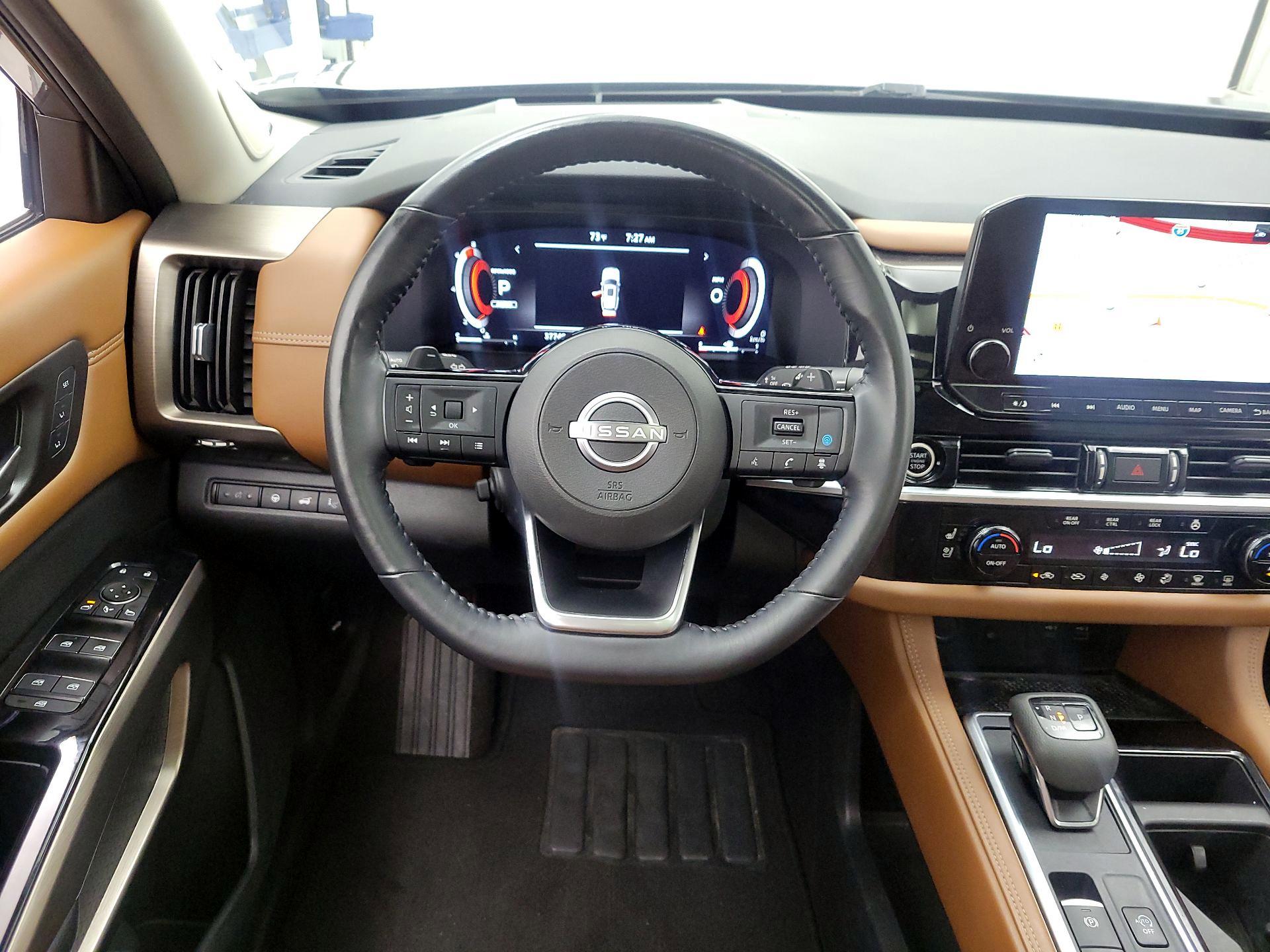 Thumbnail: 2023 Nissan Pathfinder - 10