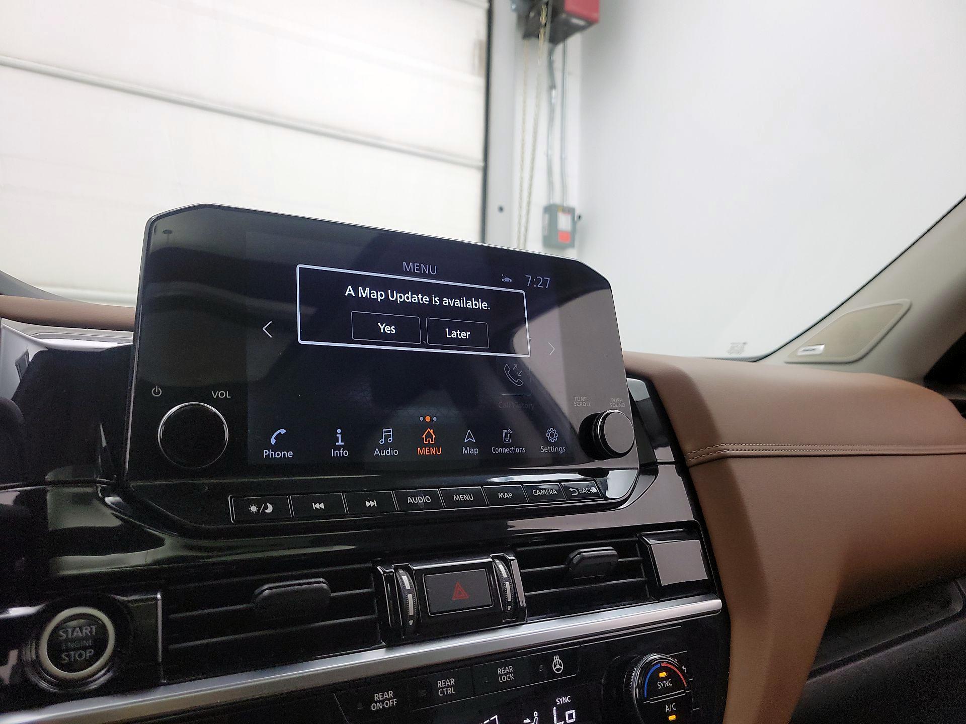 Thumbnail: 2023 Nissan Pathfinder - 16