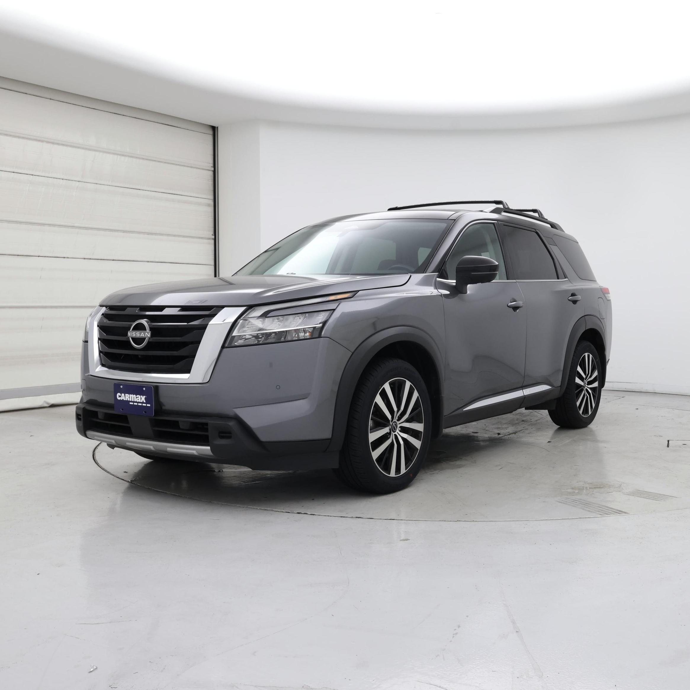 Thumbnail: 2023 Nissan Pathfinder - 4