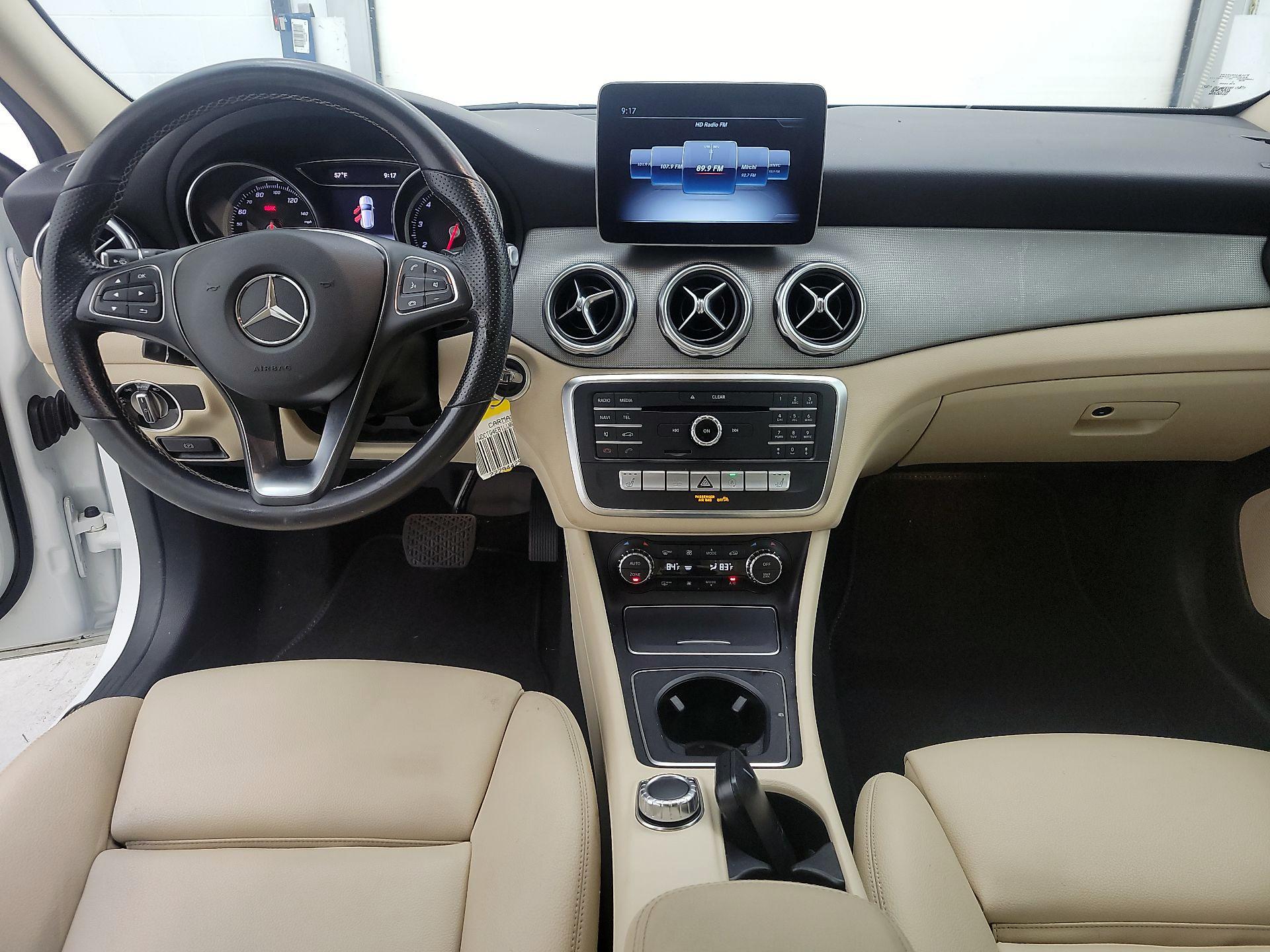 Thumbnail: 2020 Mercedes-Benz GLA - 9