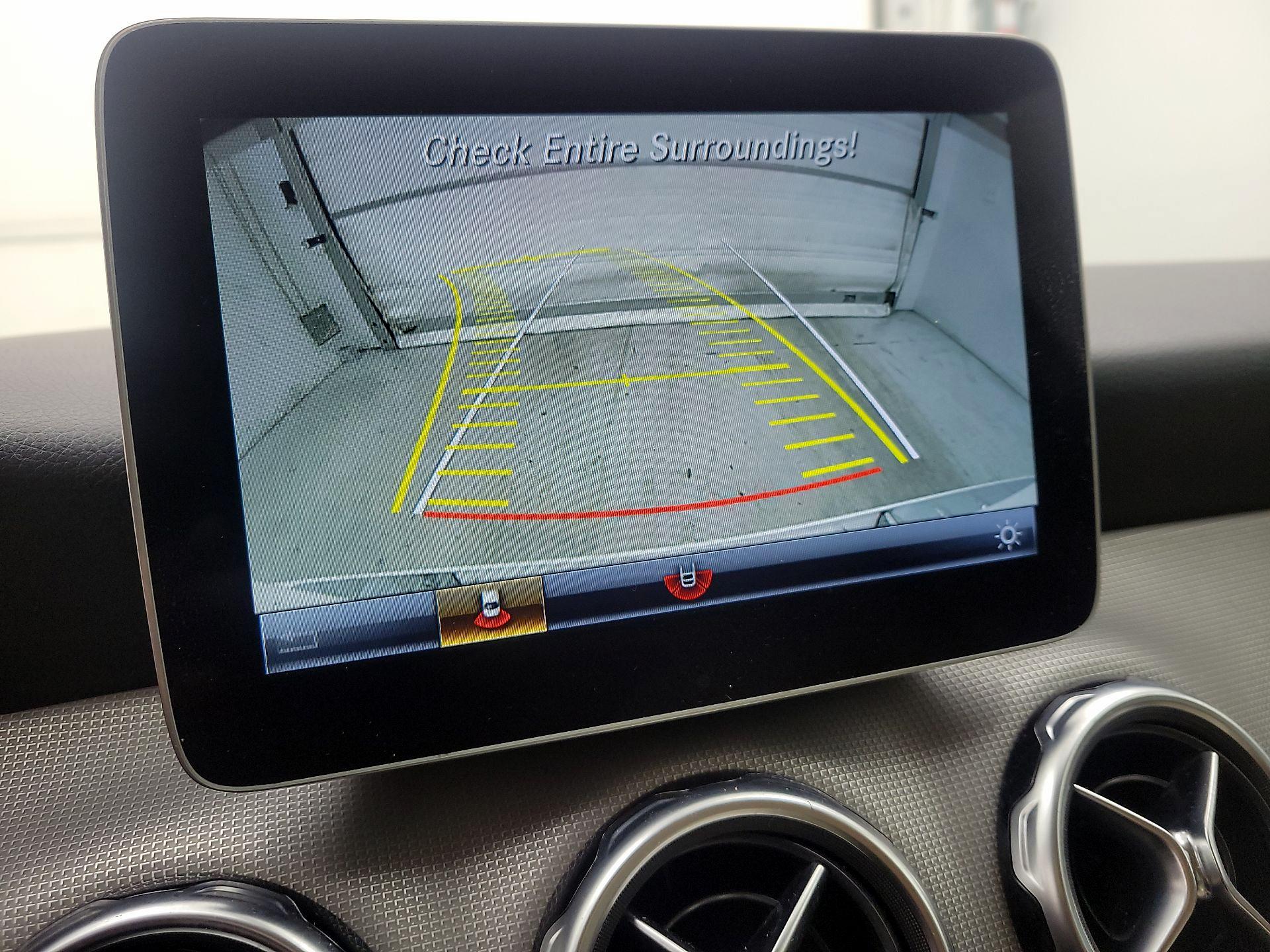 Thumbnail: 2020 Mercedes-Benz GLA - 14