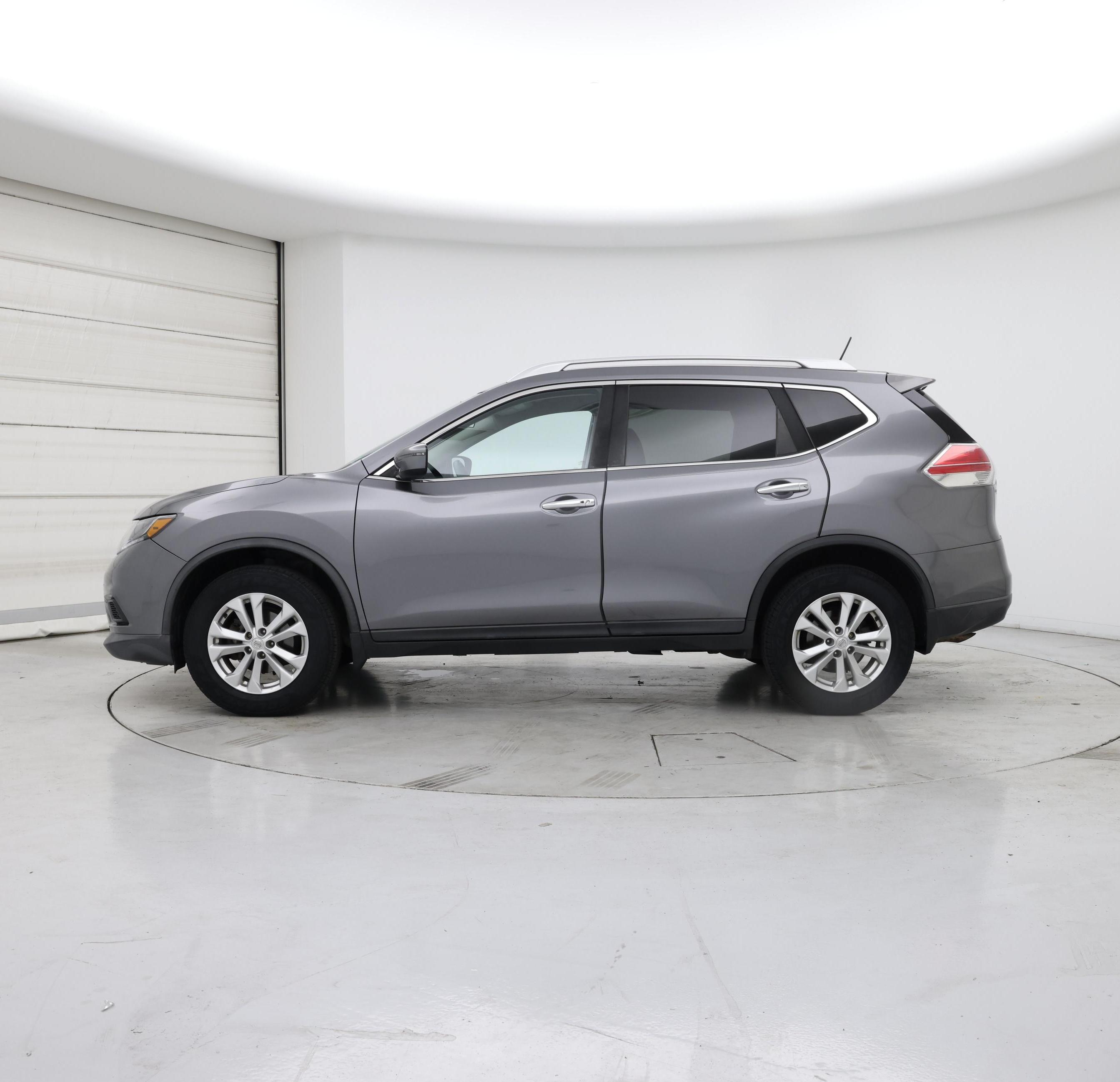 Thumbnail: 2016 Nissan Rogue - 3