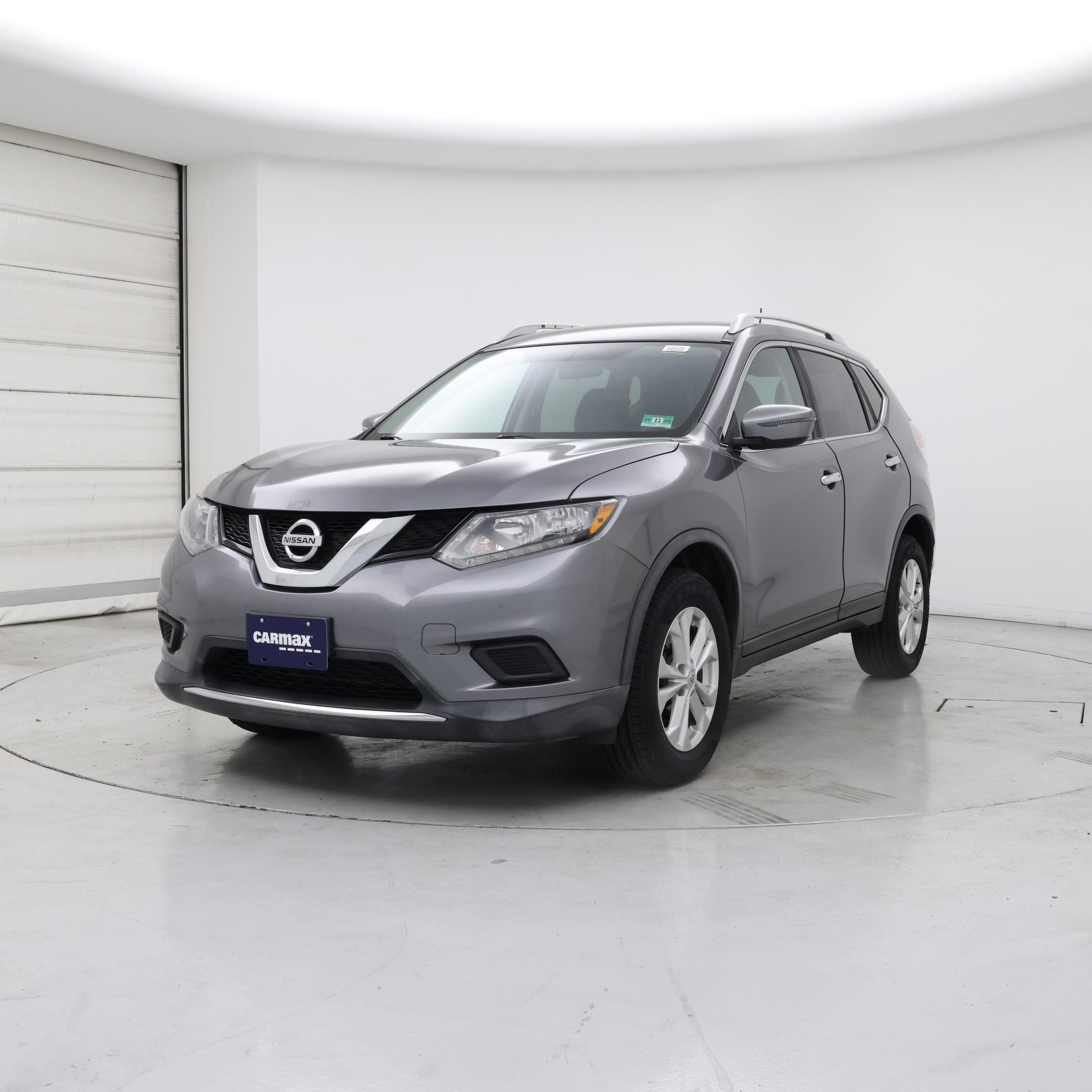 Thumbnail: 2016 Nissan Rogue - 4