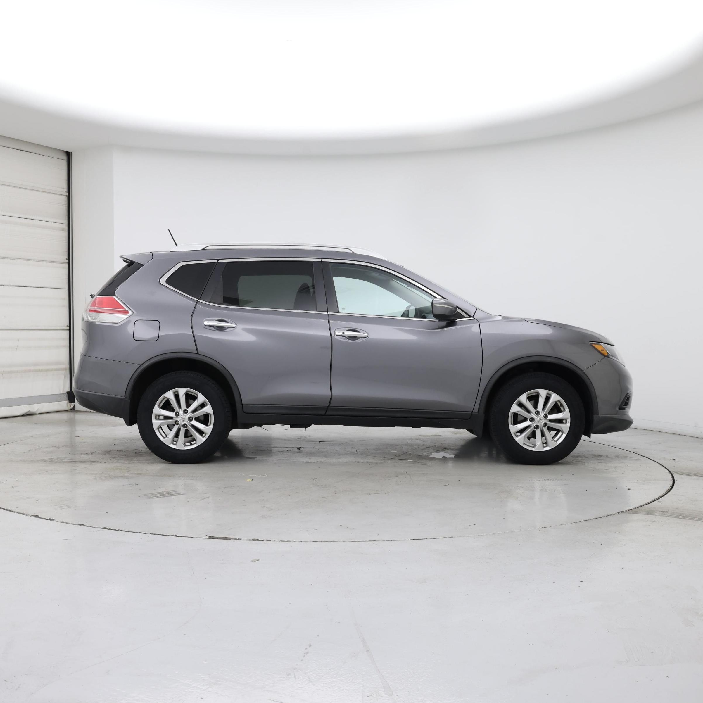 Thumbnail: 2016 Nissan Rogue - 7