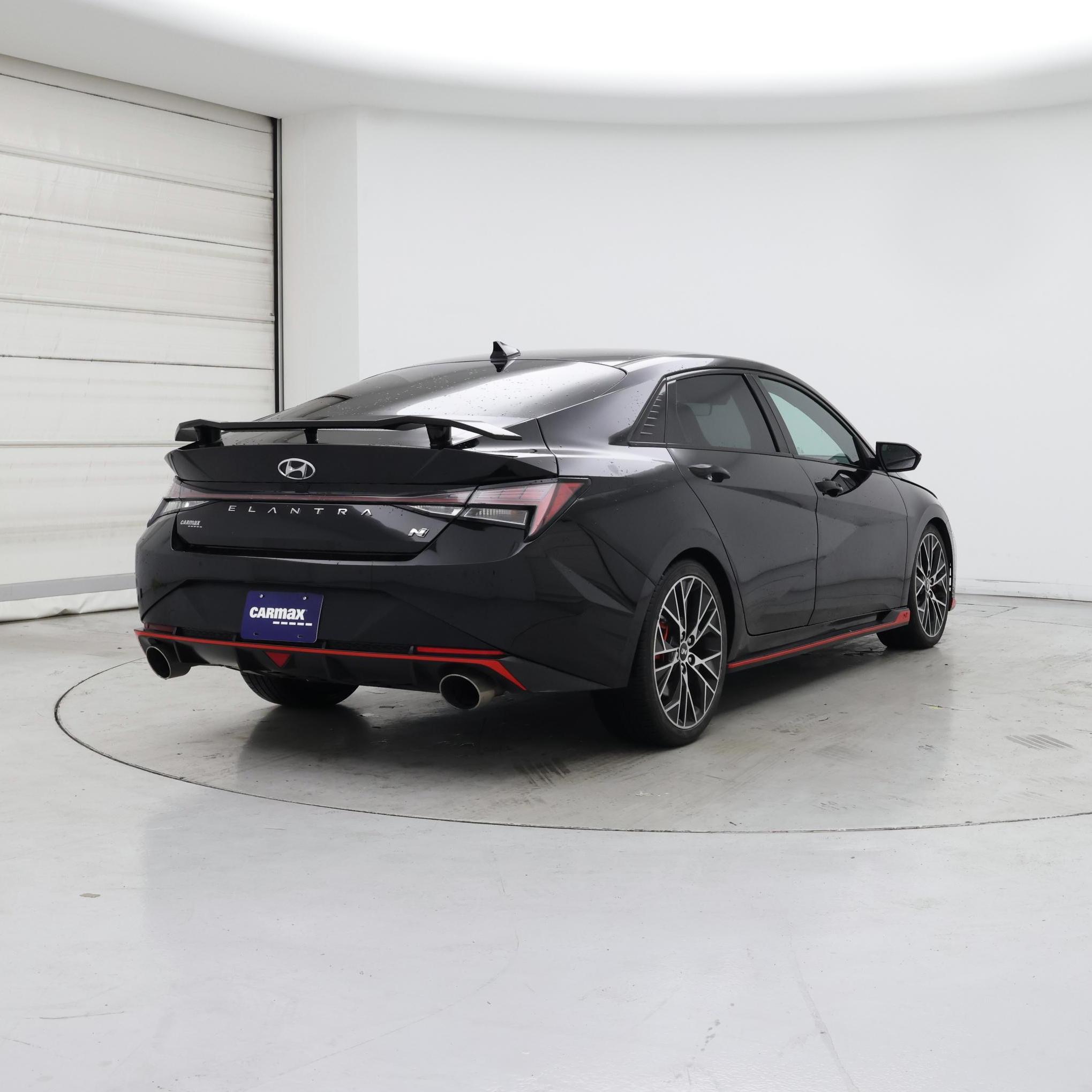 Thumbnail: 2023 Hyundai Elantra - 8