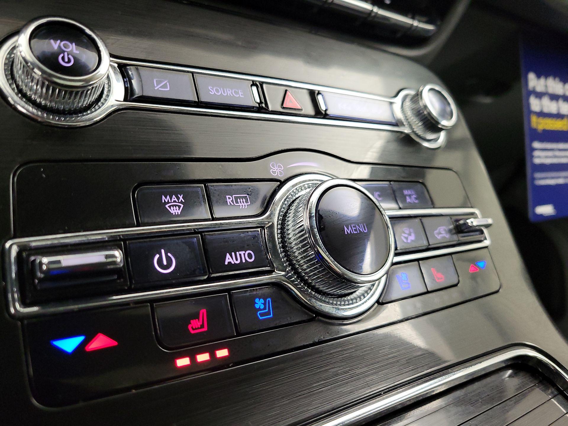 Thumbnail: 2021 Lincoln Nautilus - 17