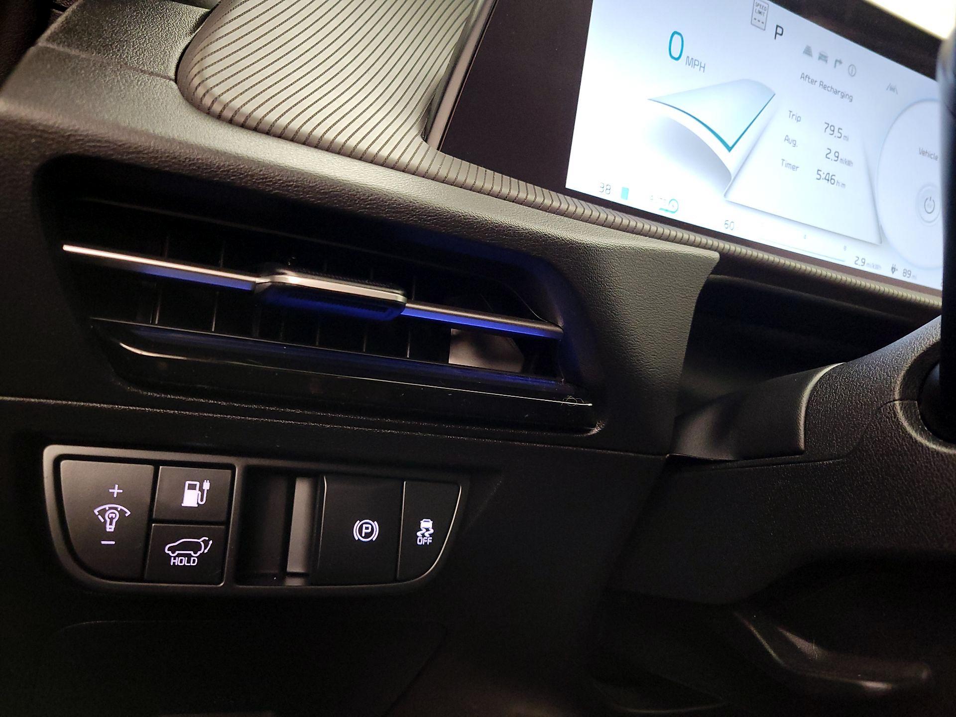 Thumbnail: 2023 Kia EV6 - 13