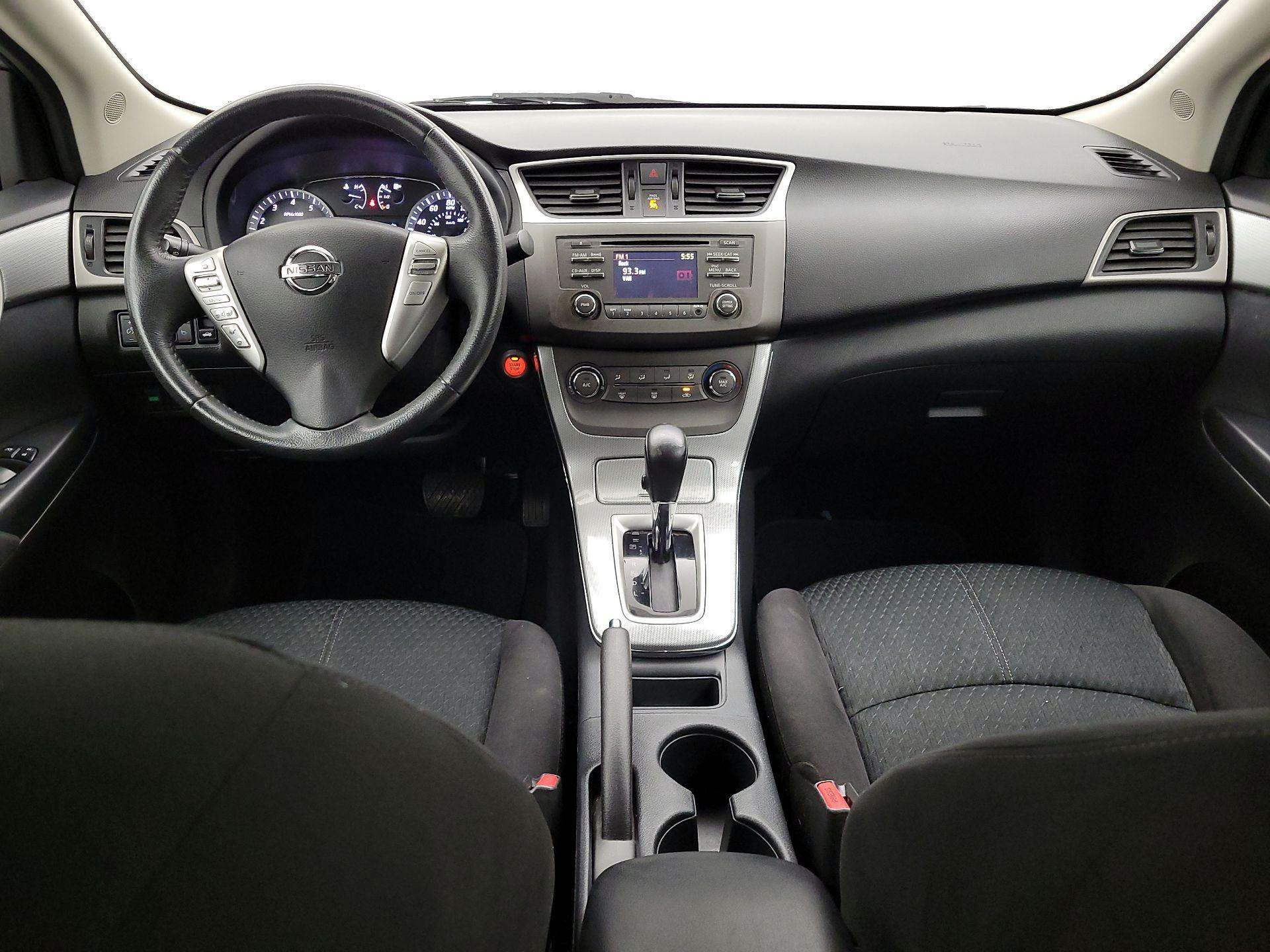 Thumbnail: 2014 Nissan Sentra - 9
