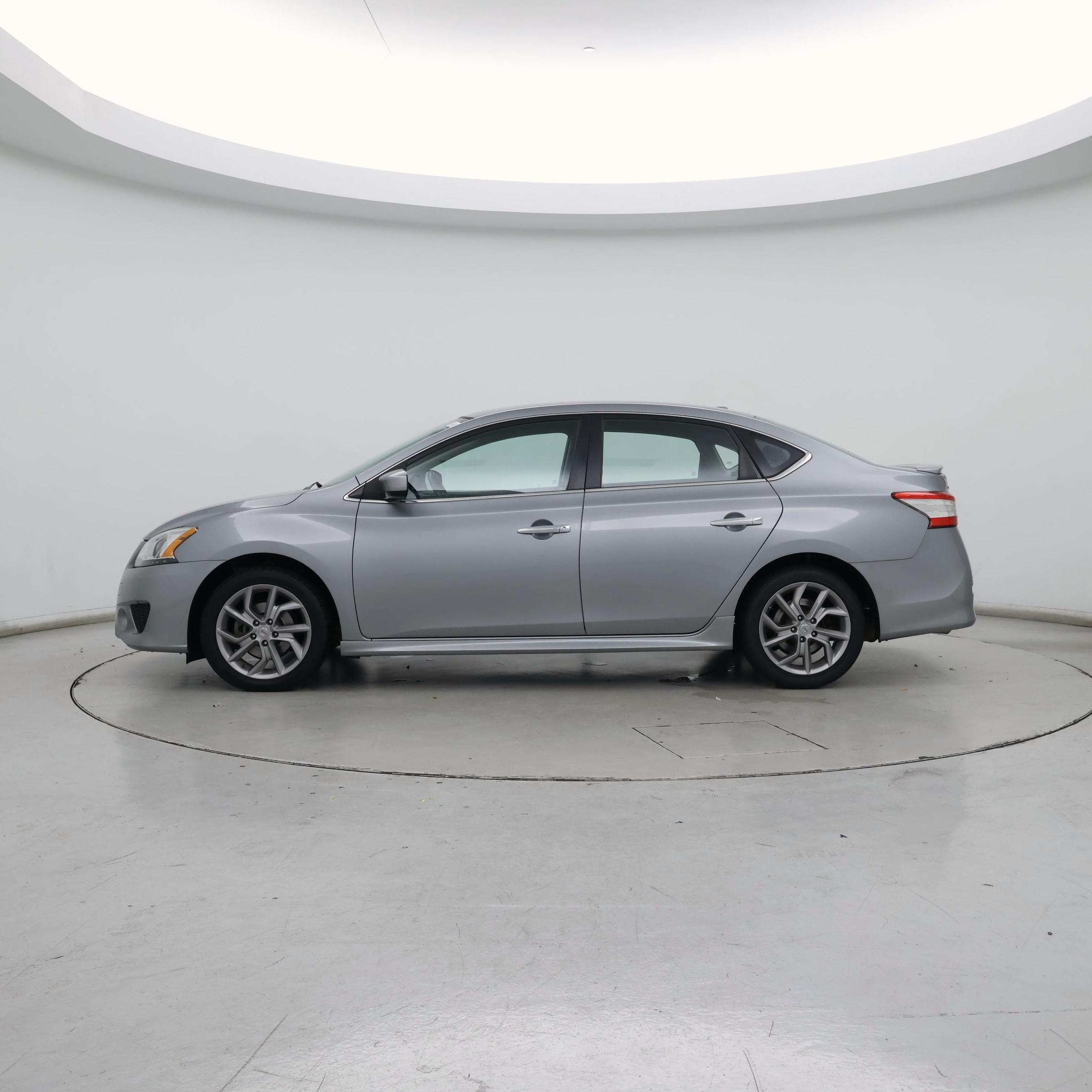 Thumbnail: 2014 Nissan Sentra - 3