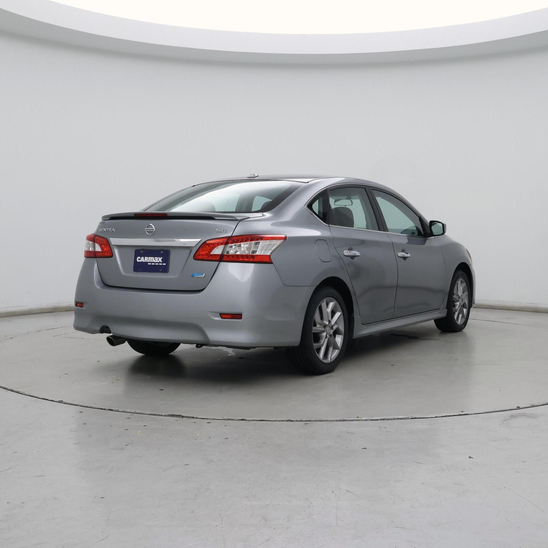 Thumbnail: 2014 Nissan Sentra - 8
