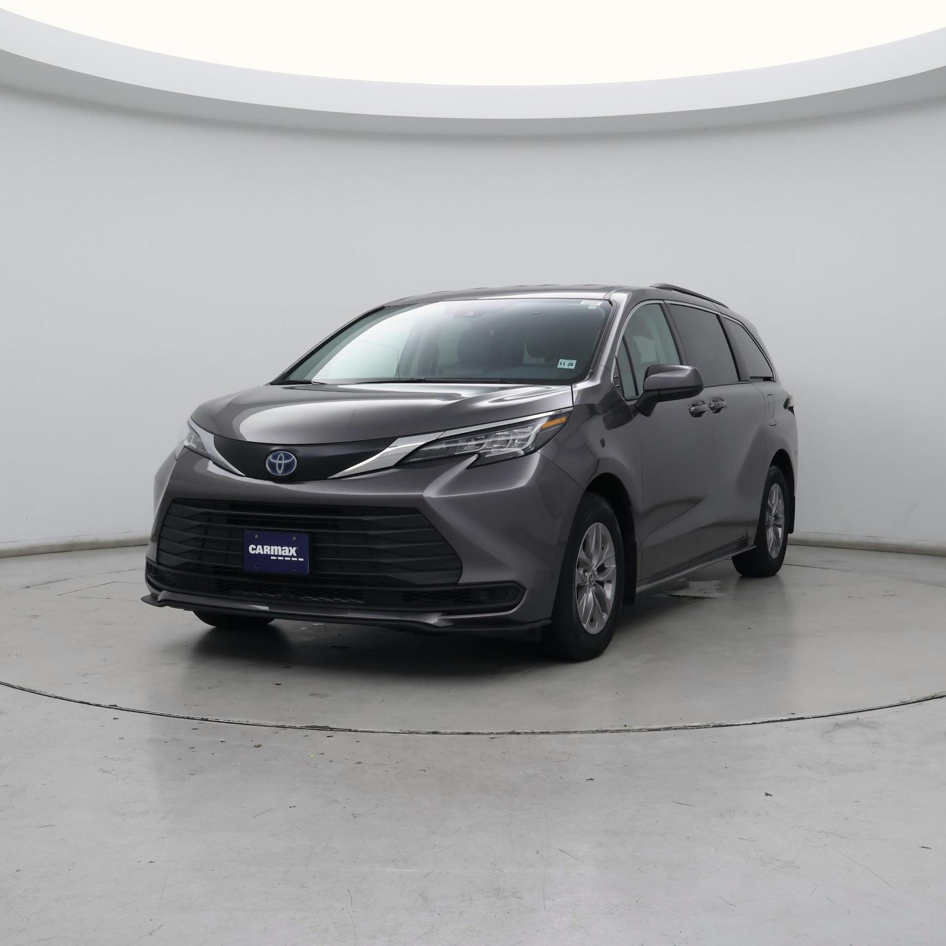 Thumbnail: 2022 Toyota Sienna - 4