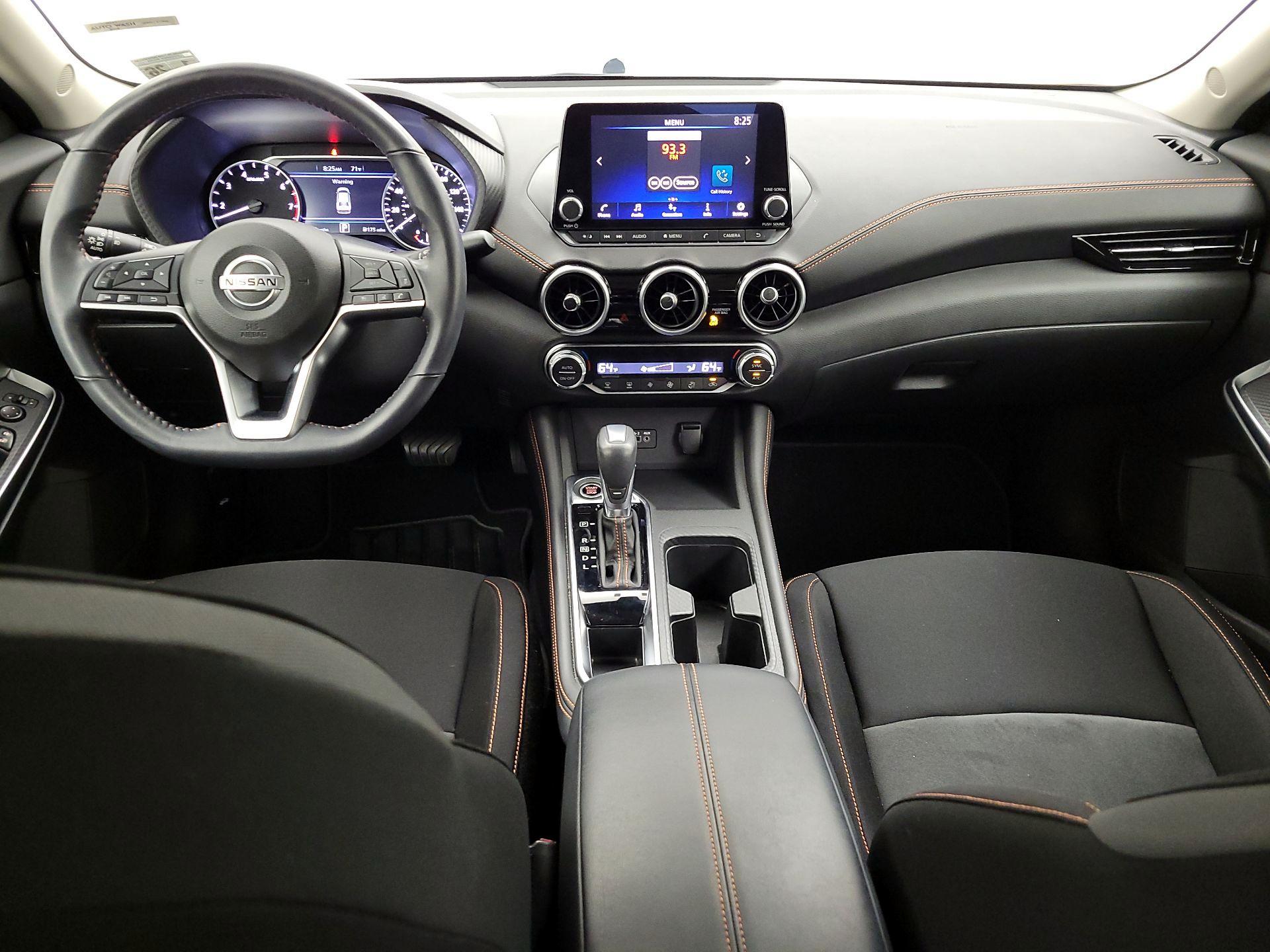 Thumbnail: 2021 Nissan Sentra - 9