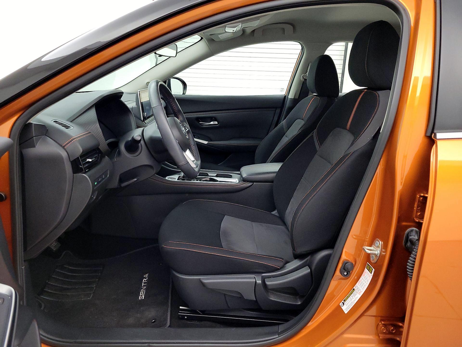 Thumbnail: 2021 Nissan Sentra - 11