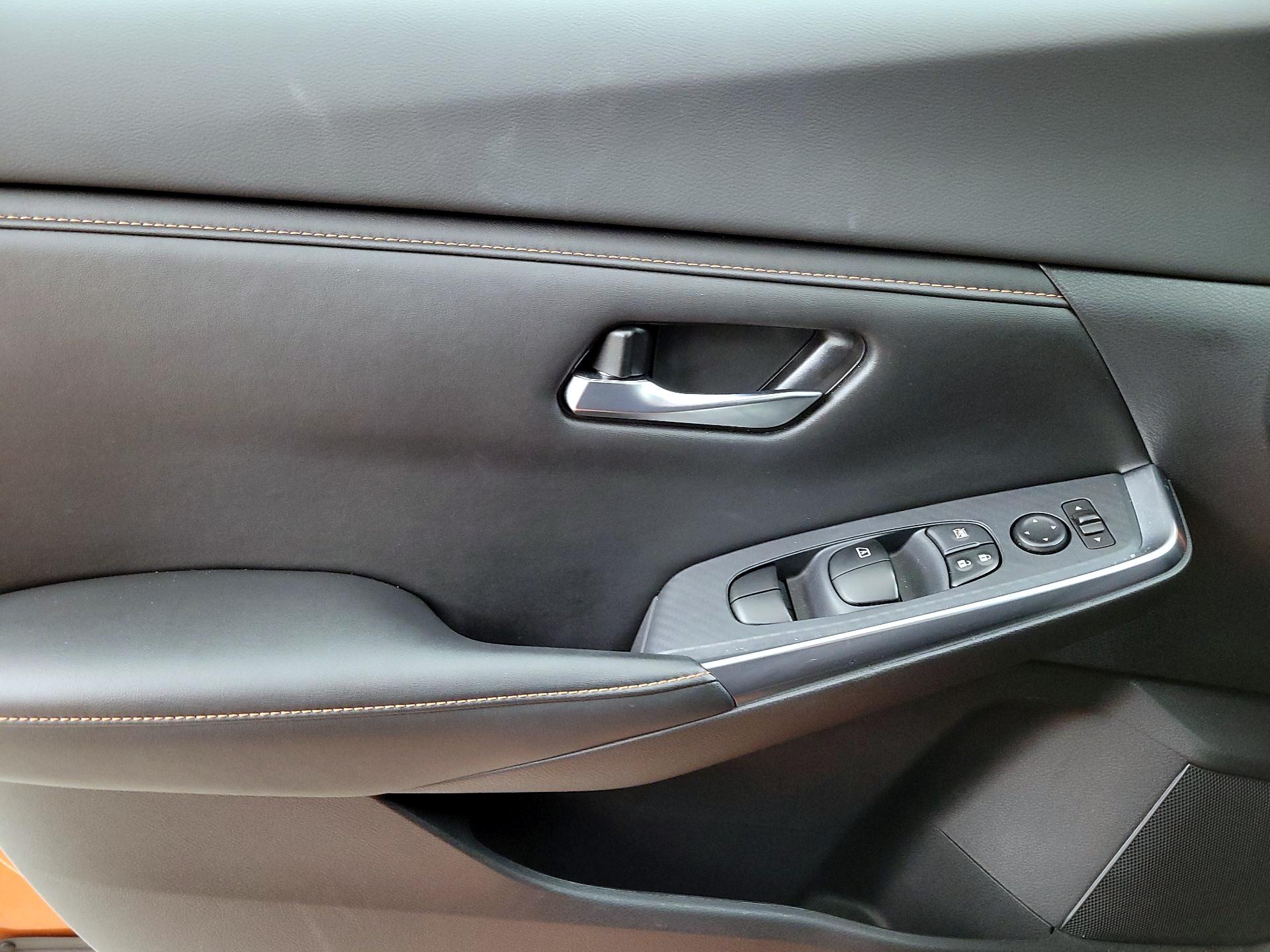 Thumbnail: 2021 Nissan Sentra - 12