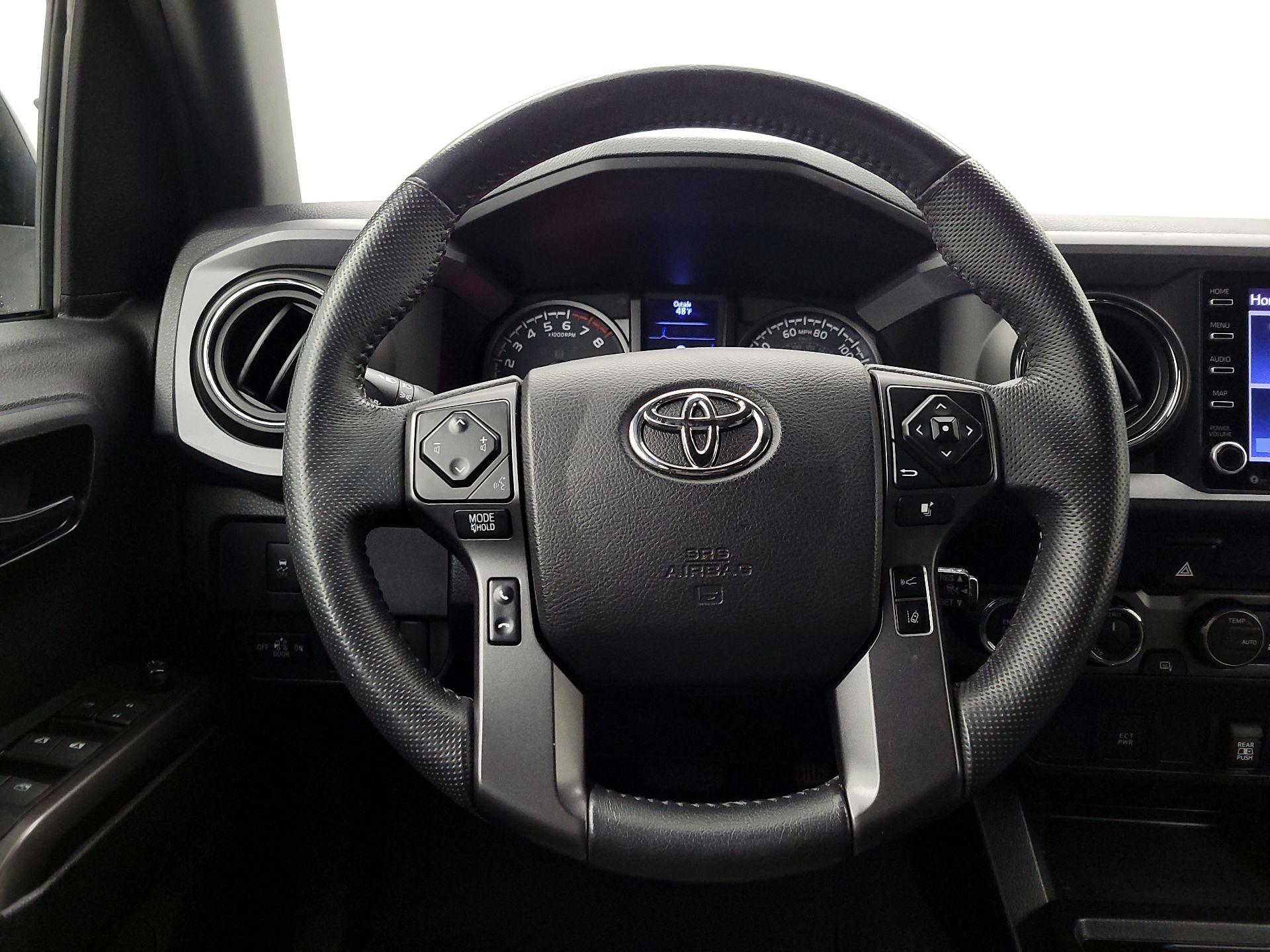 Thumbnail: 2021 Toyota Tacoma - 10