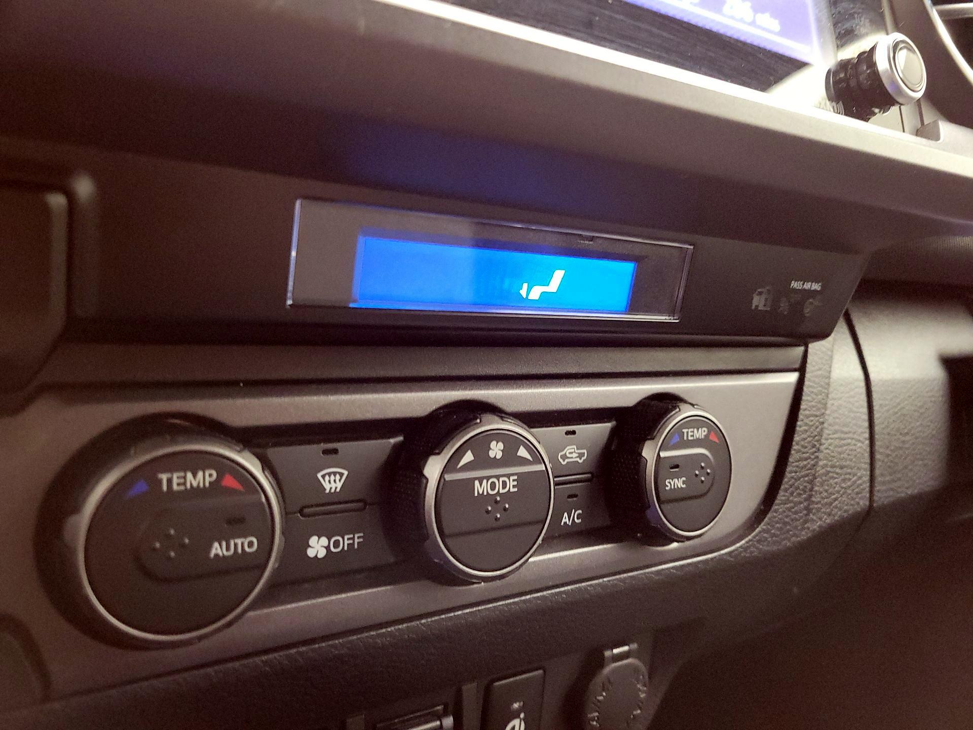 Thumbnail: 2021 Toyota Tacoma - 16