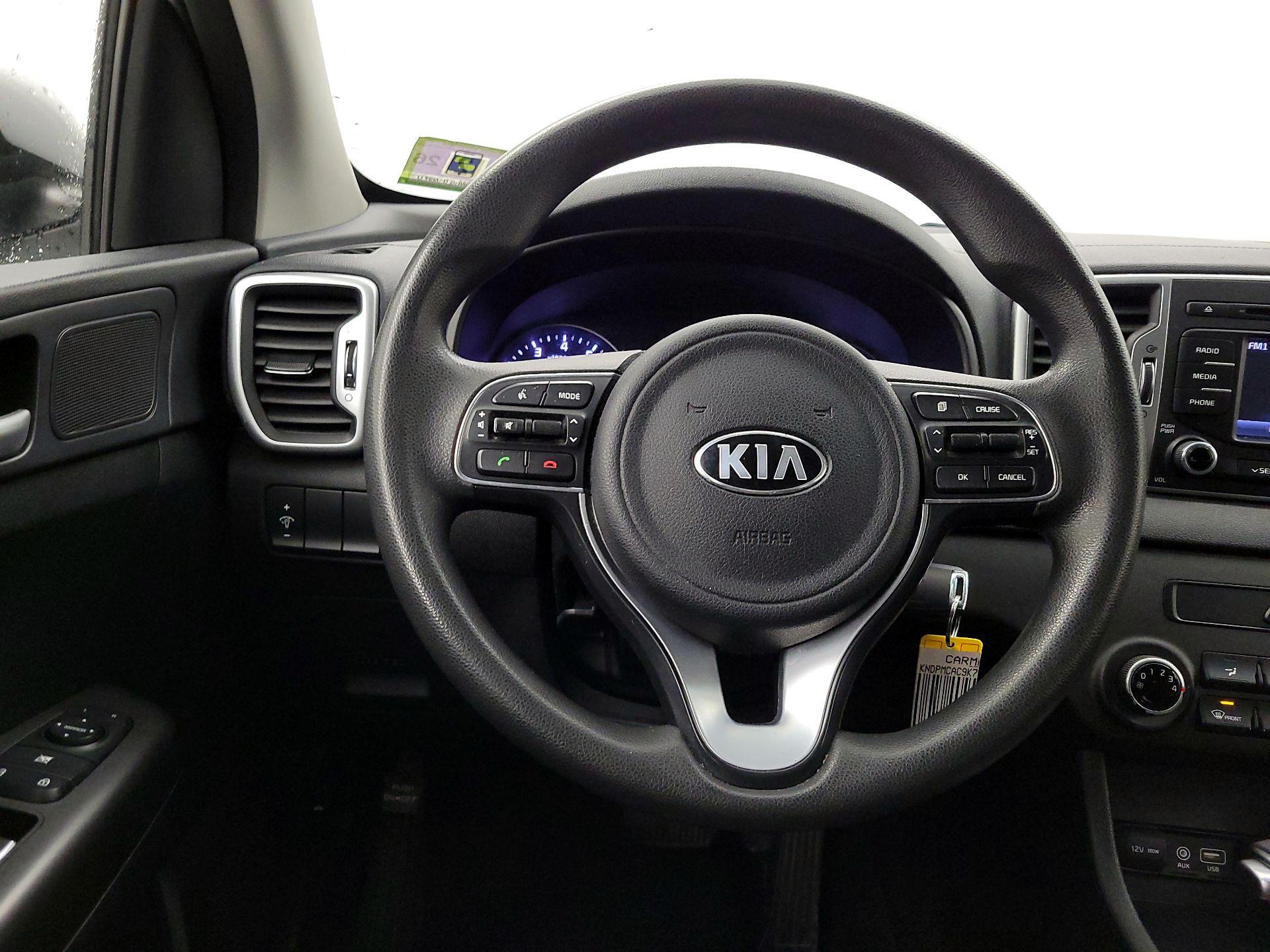 Thumbnail: 2019 Kia Sportage - 10