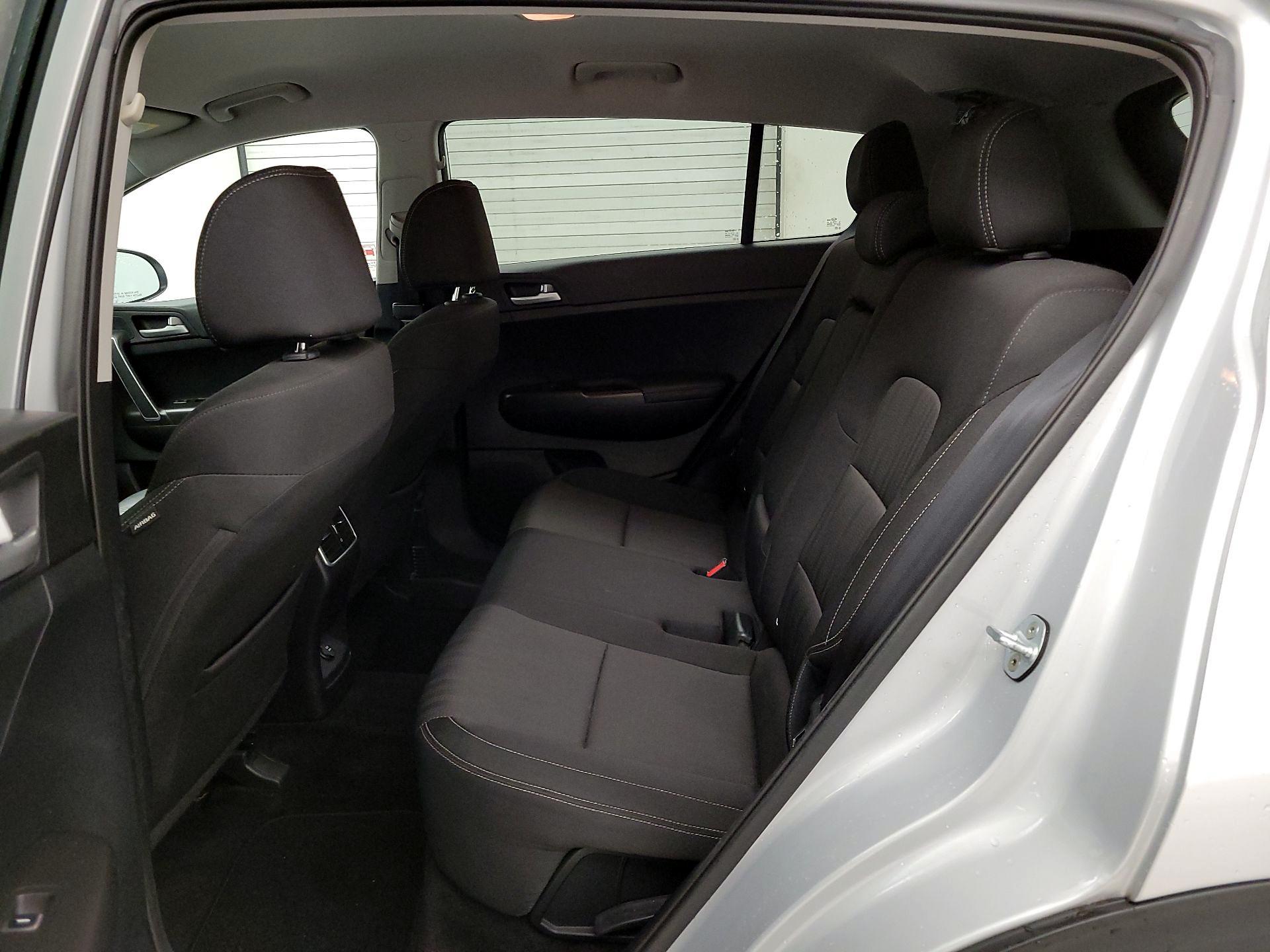 Thumbnail: 2019 Kia Sportage - 19