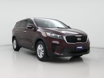 Red 2019 Kia Sorento LX