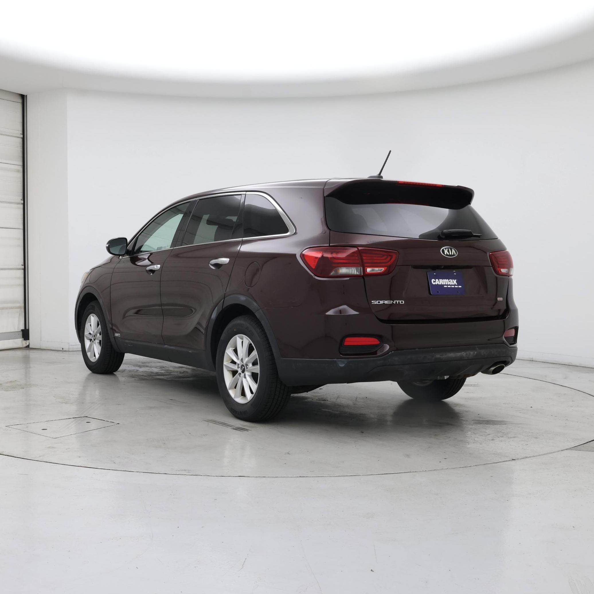 Thumbnail: 2019 Kia Sorento - 2