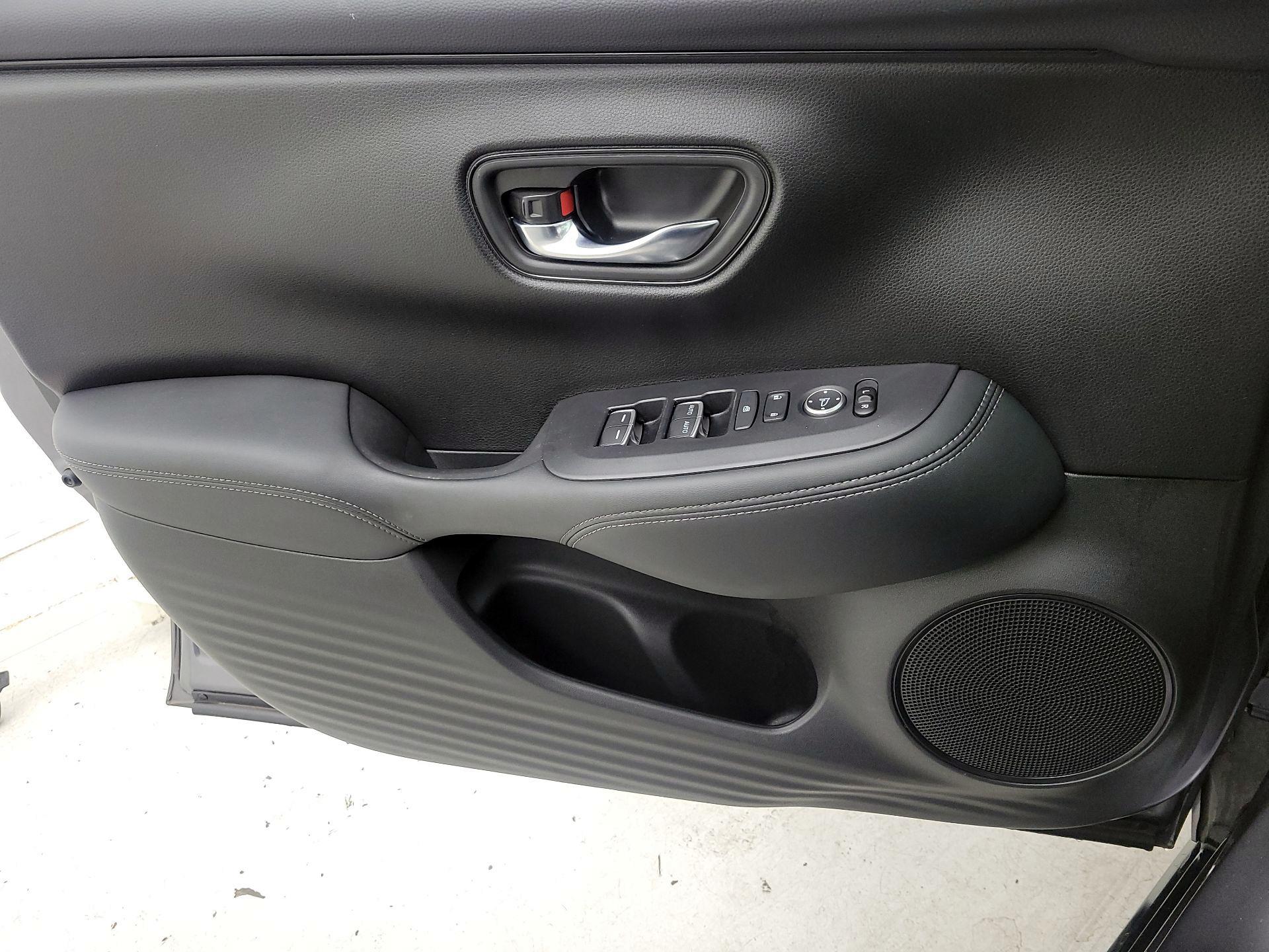 Thumbnail: 2023 Honda HR-V - 12