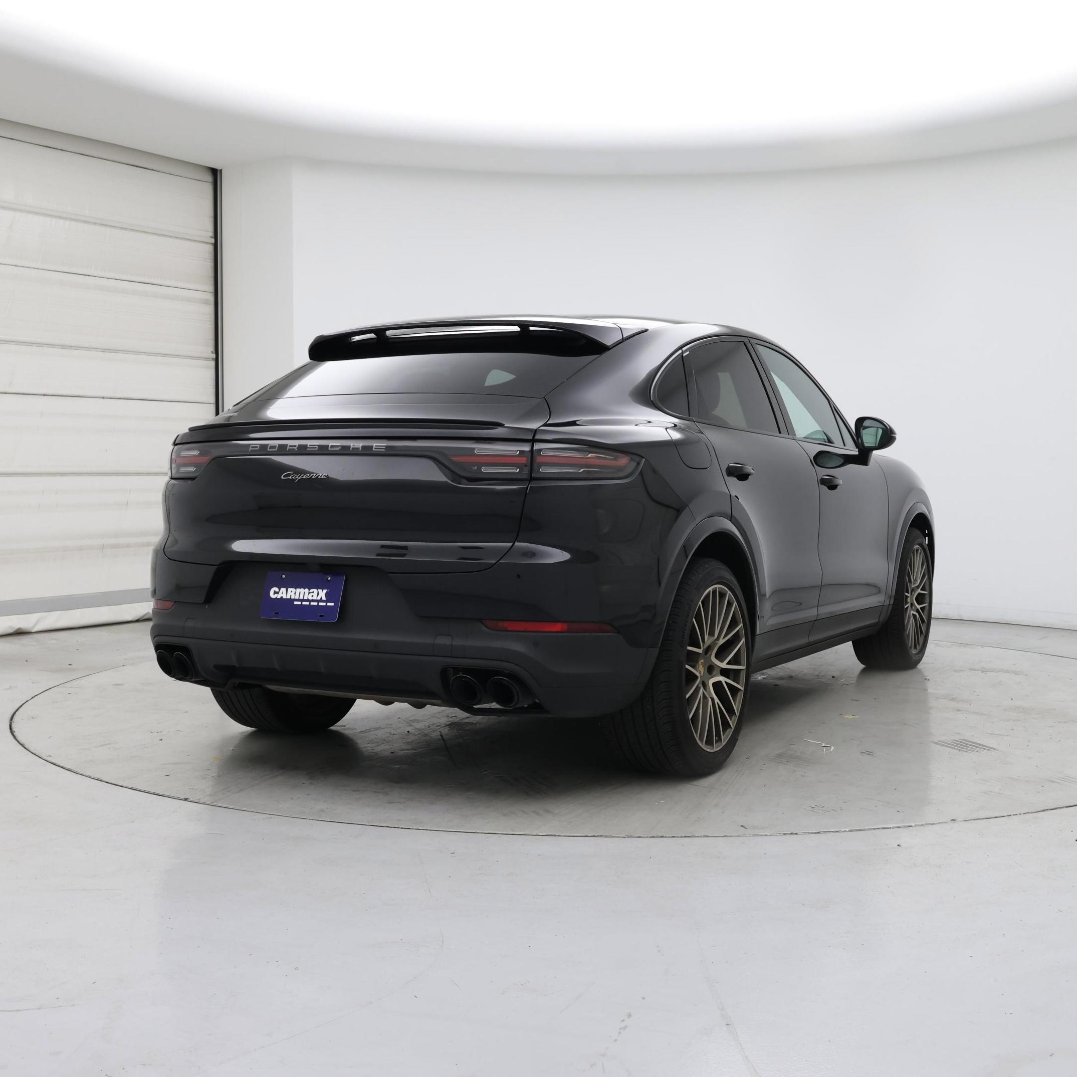 Thumbnail: 2023 Porsche Cayenne - 8