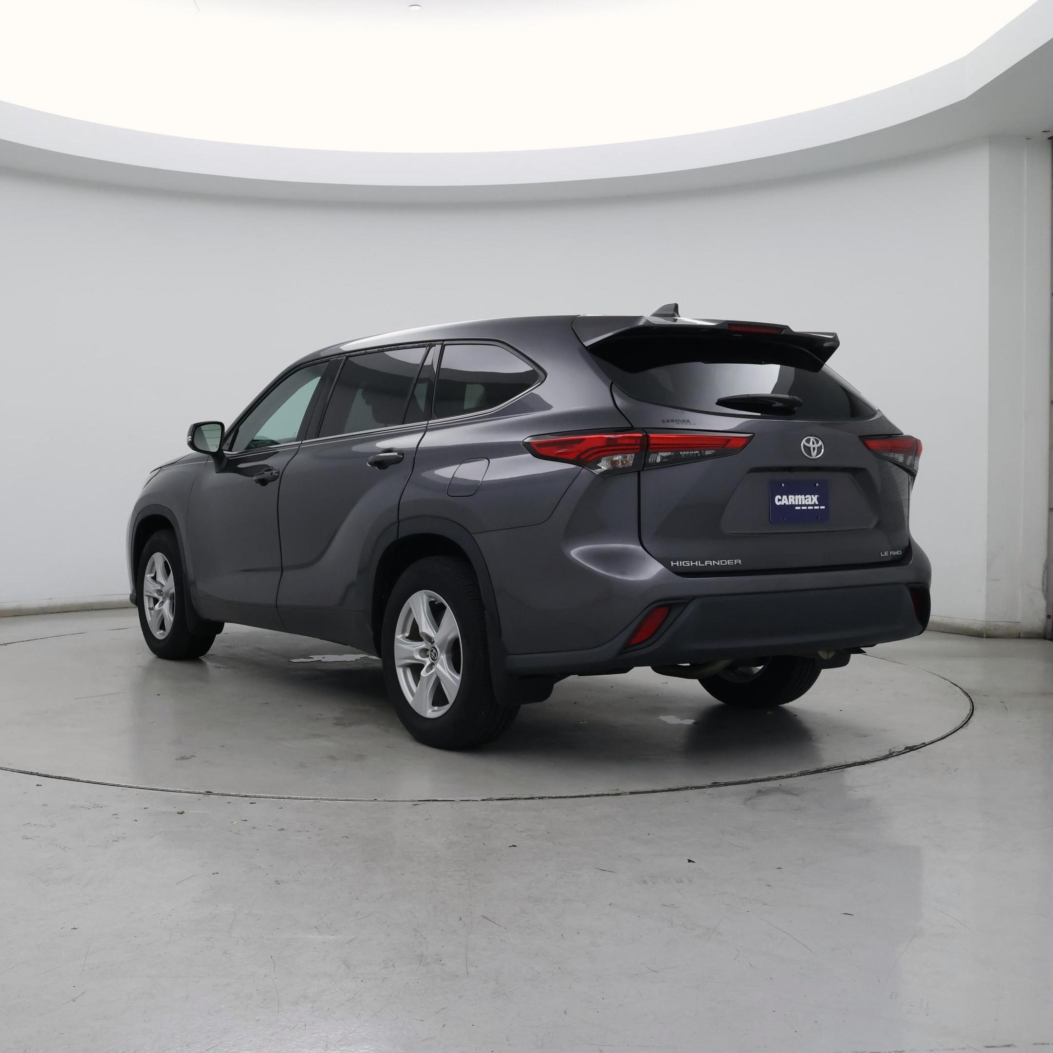 Thumbnail: 2022 Toyota Highlander - 2