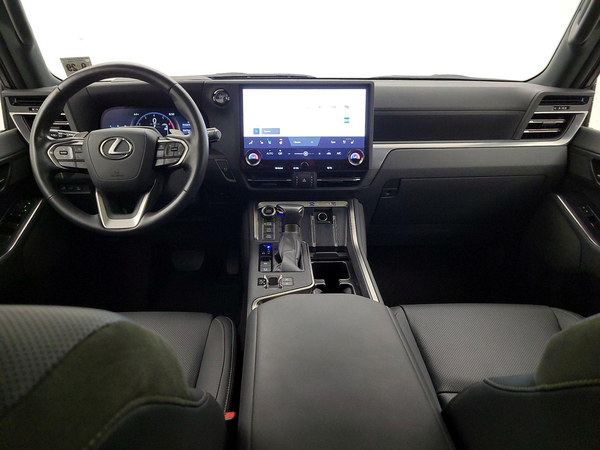 Thumbnail: 2024 Lexus GX - 9