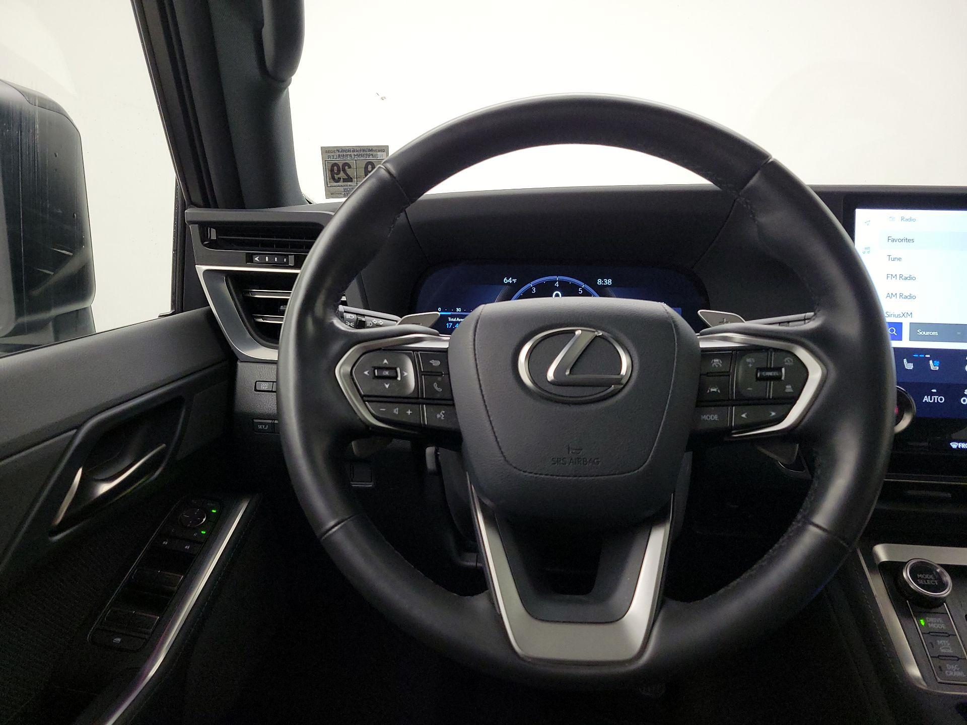 Thumbnail: 2024 Lexus GX - 10