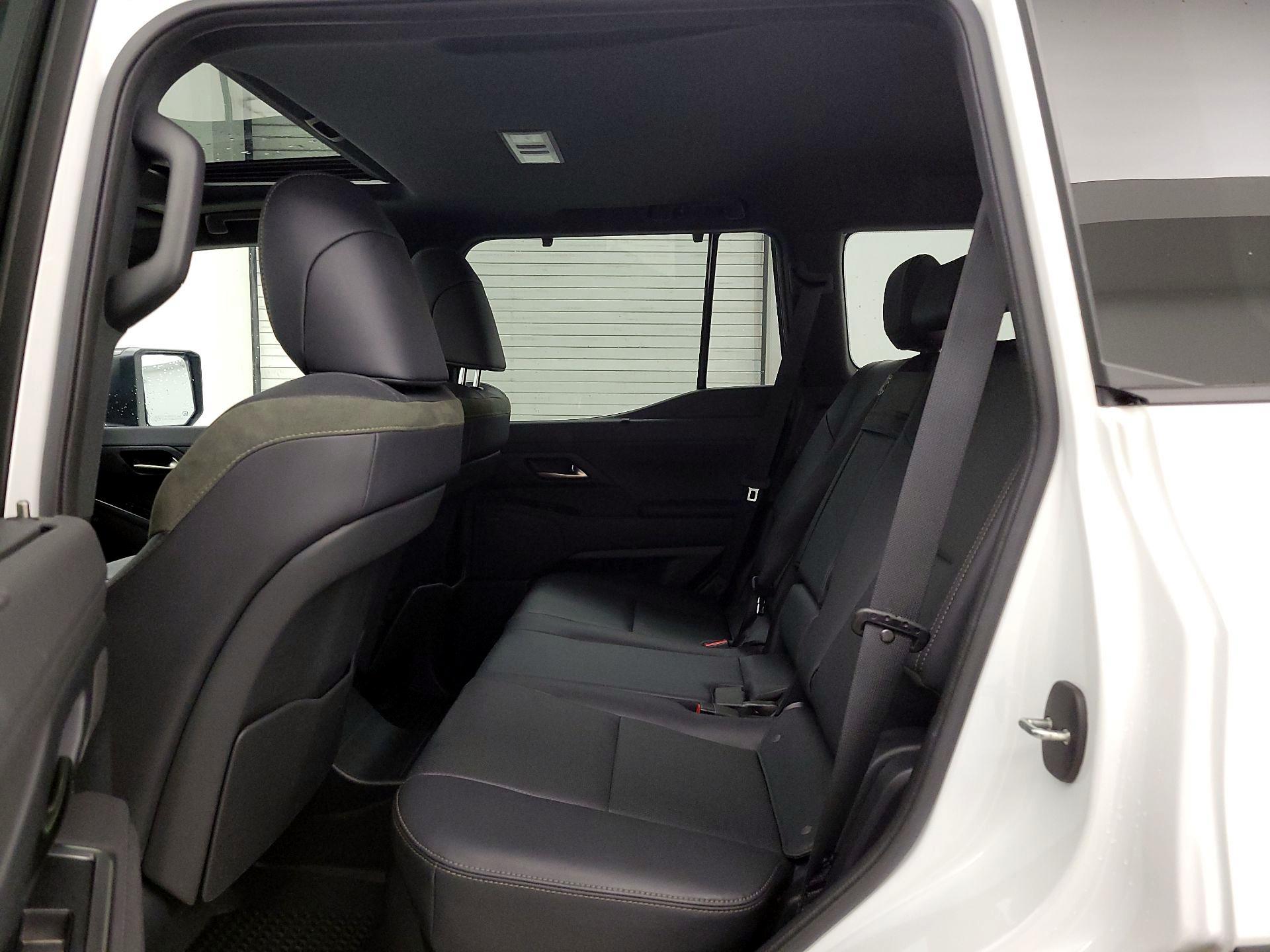 Thumbnail: 2024 Lexus GX - 20