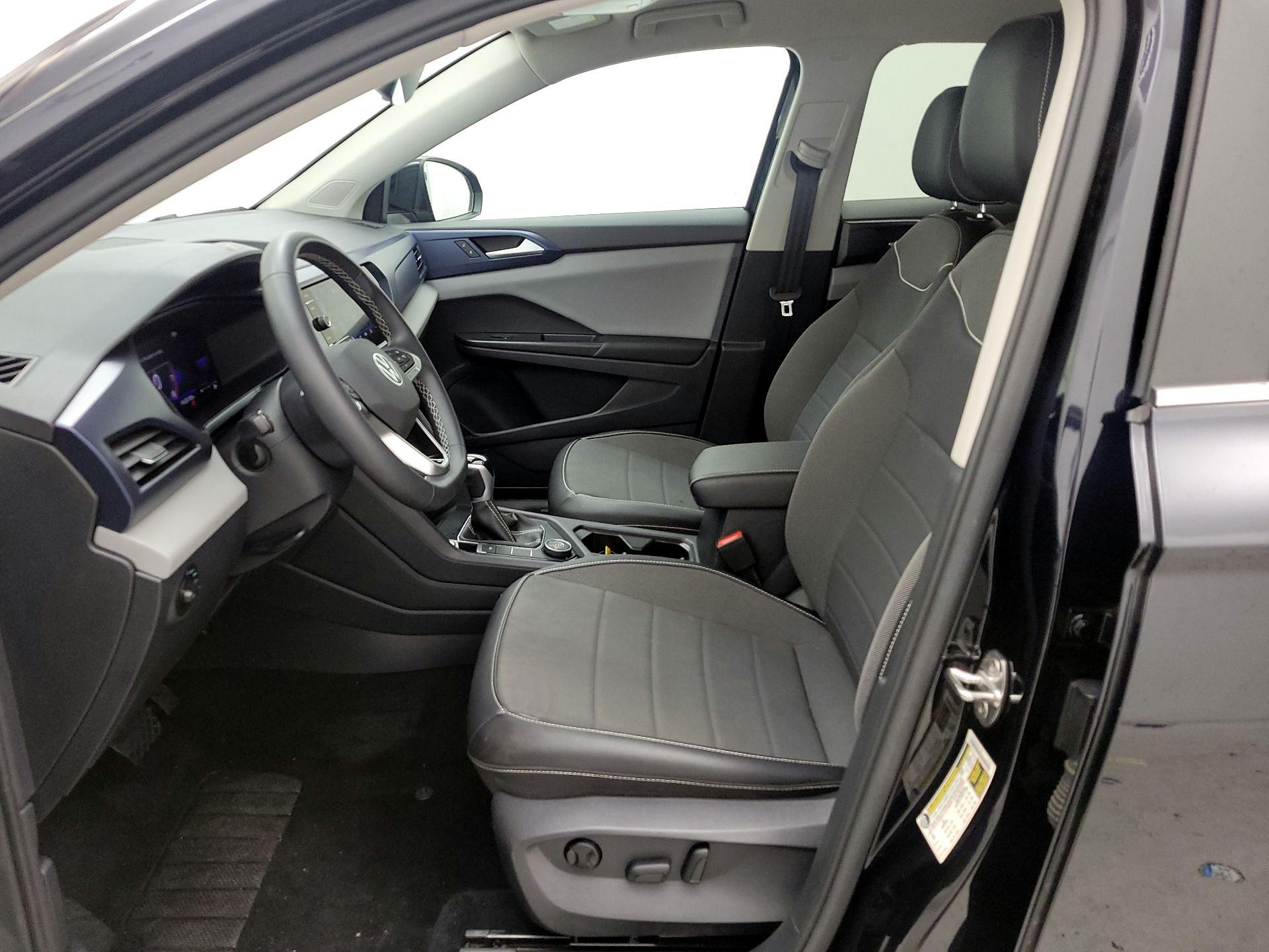 Thumbnail: 2023 Volkswagen Taos - 11