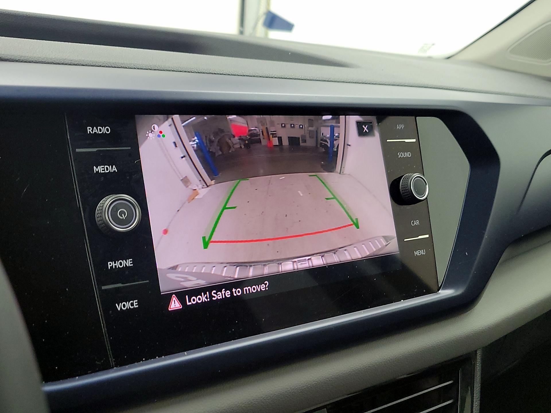 Thumbnail: 2023 Volkswagen Taos - 14