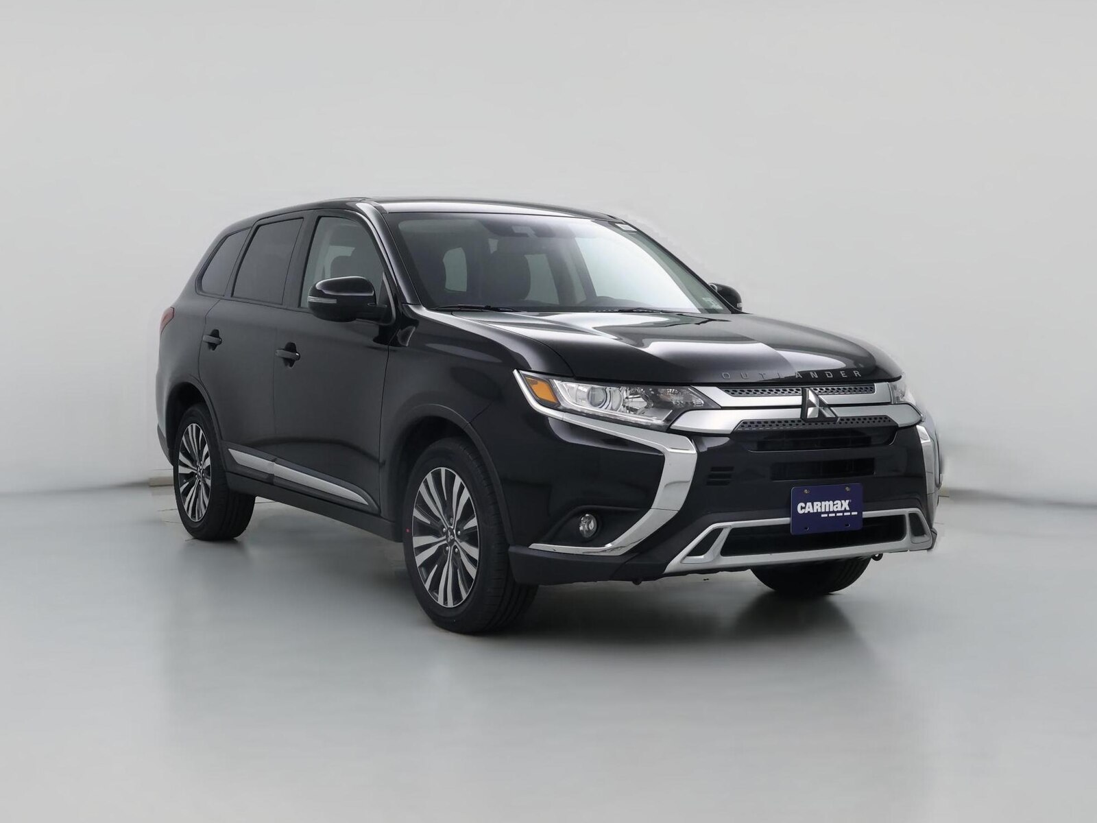 2020 Mitsubishi Outlander SE