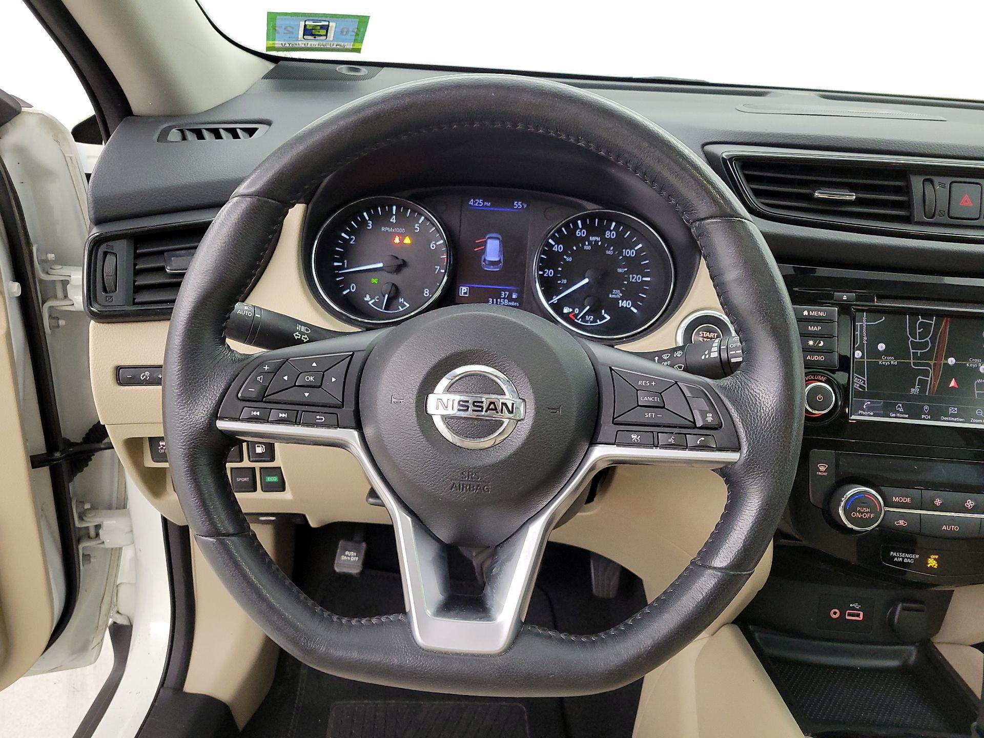 Thumbnail: 2018 Nissan Rogue - 10