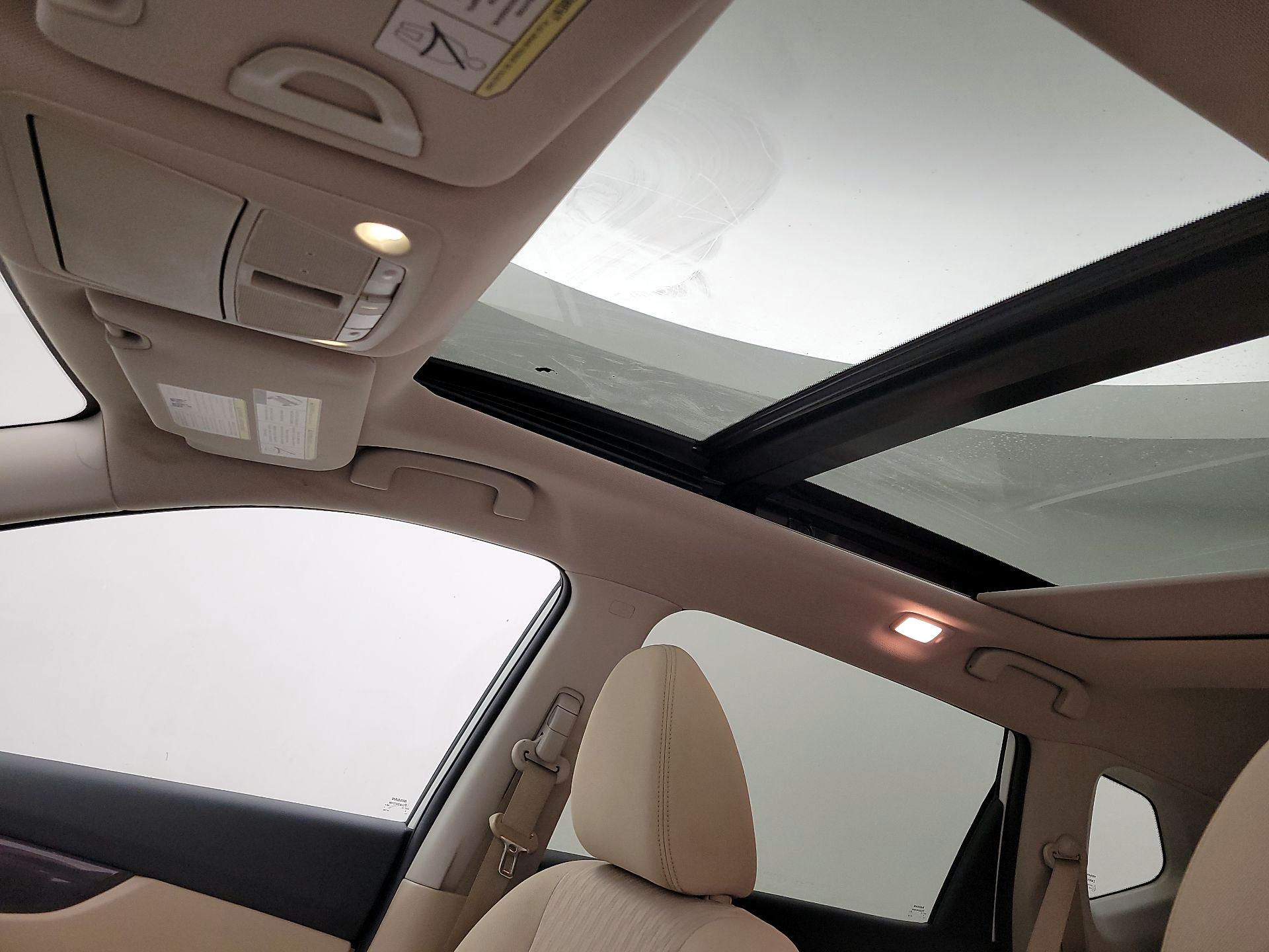 Thumbnail: 2018 Nissan Rogue - 20