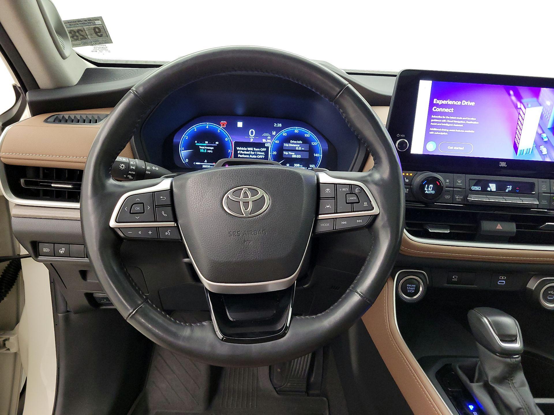 Thumbnail: 2024 Toyota Grand Highlander - 10