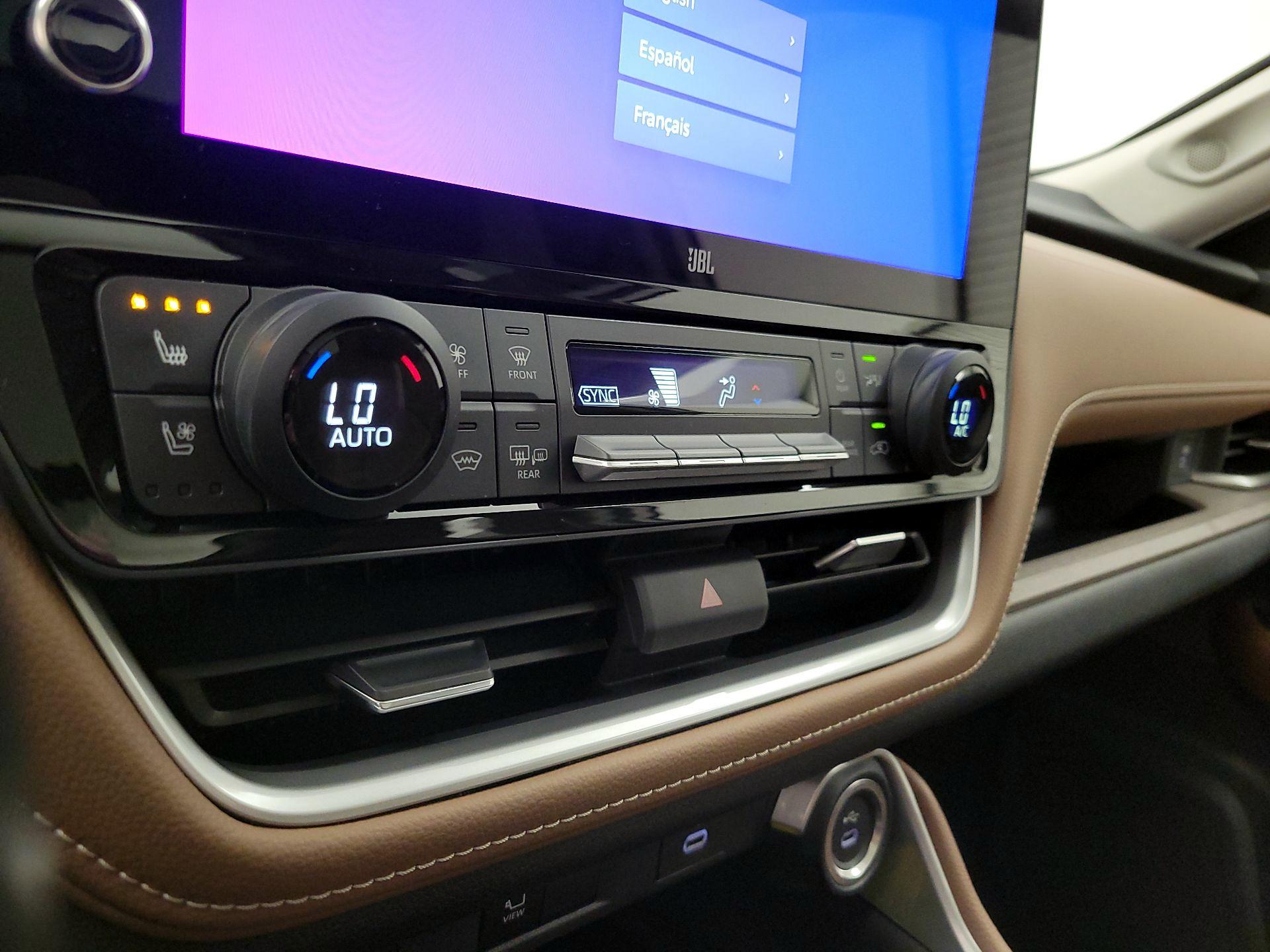 Thumbnail: 2024 Toyota Grand Highlander - 17