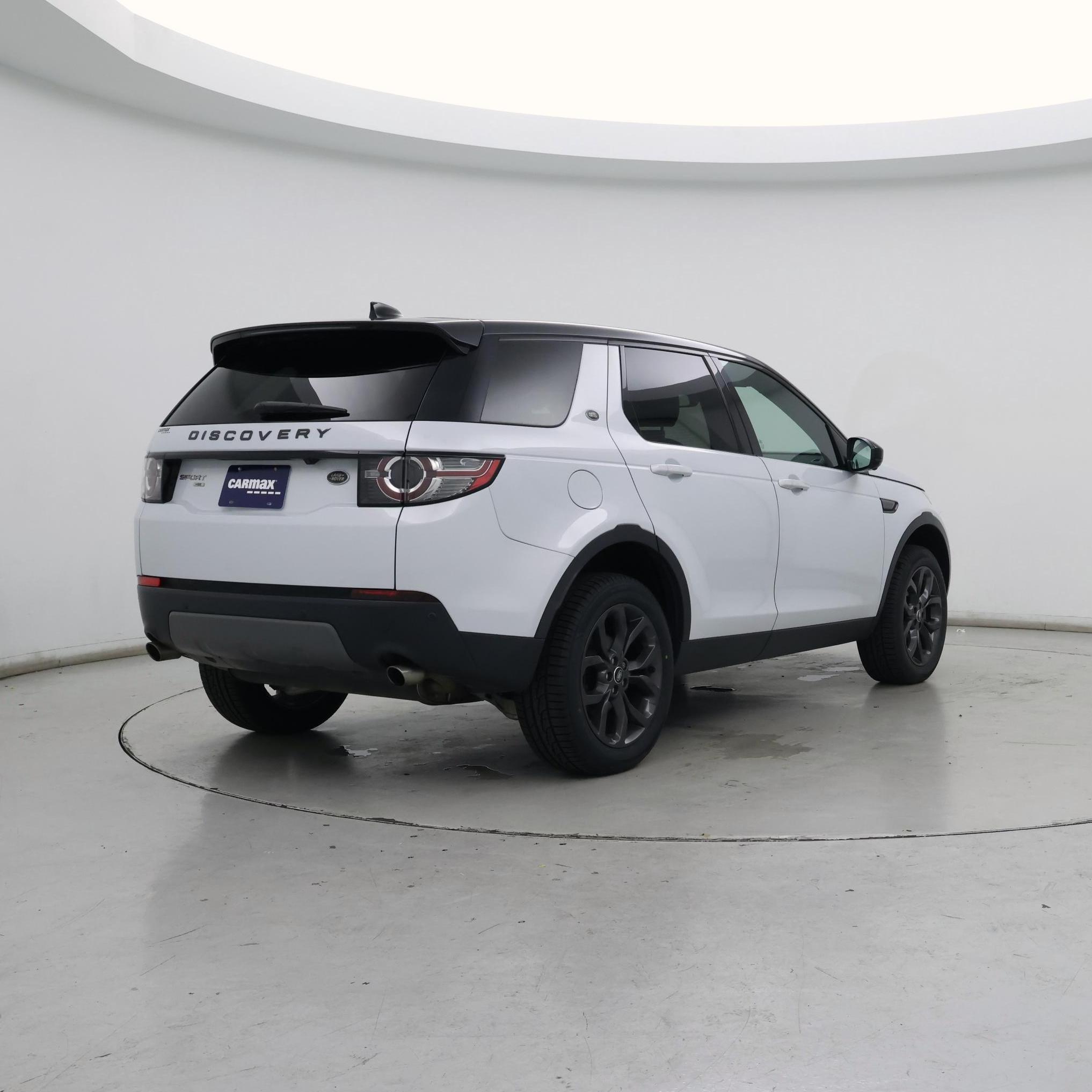Thumbnail: 2019 Land Rover Discovery Sport - 8
