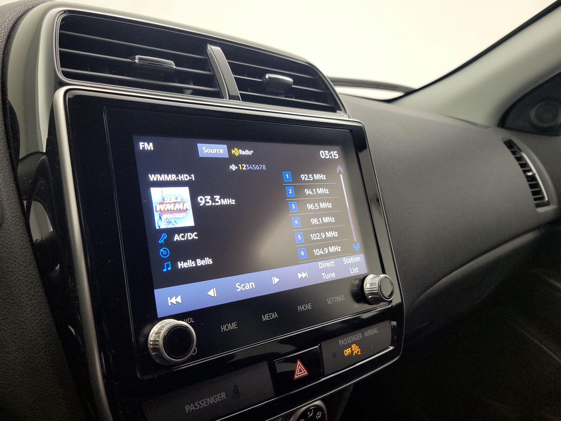 Thumbnail: 2020 Mitsubishi Outlander Sport - 14