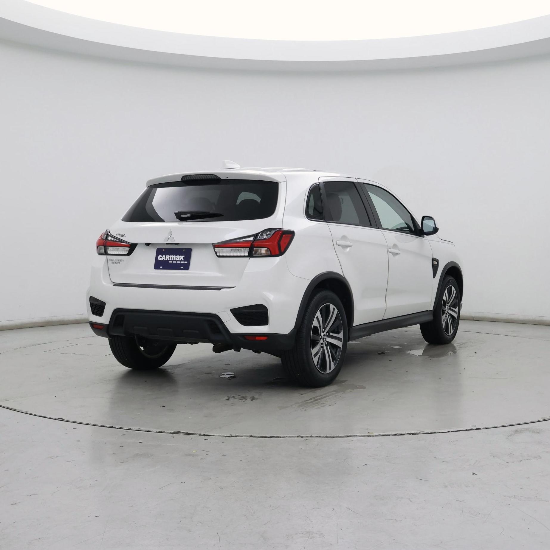 Thumbnail: 2020 Mitsubishi Outlander Sport - 8