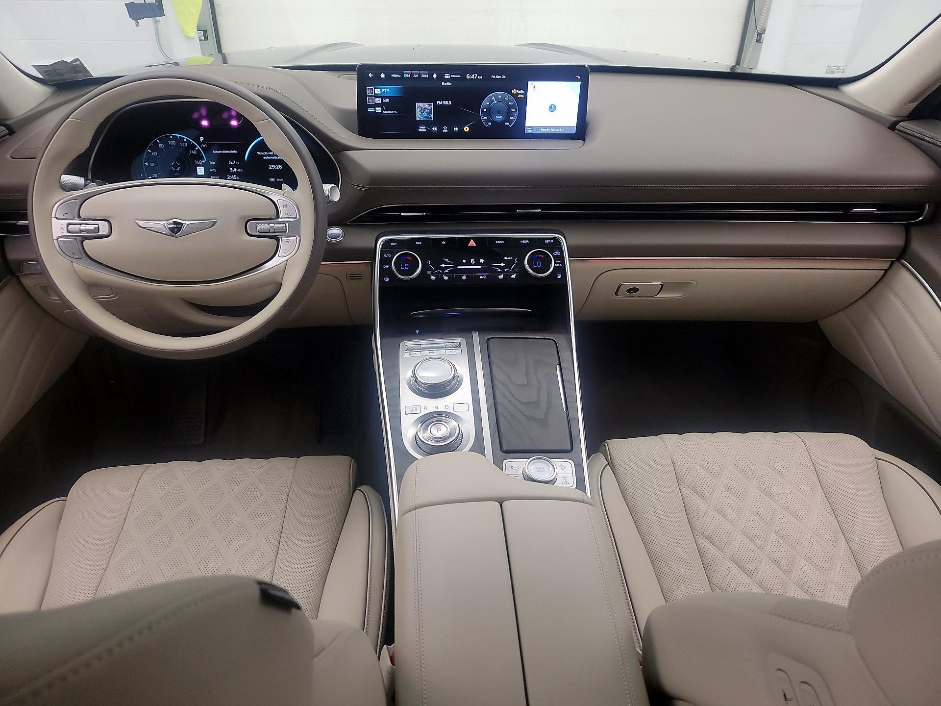 Thumbnail: 2024 Genesis GV80 - 9