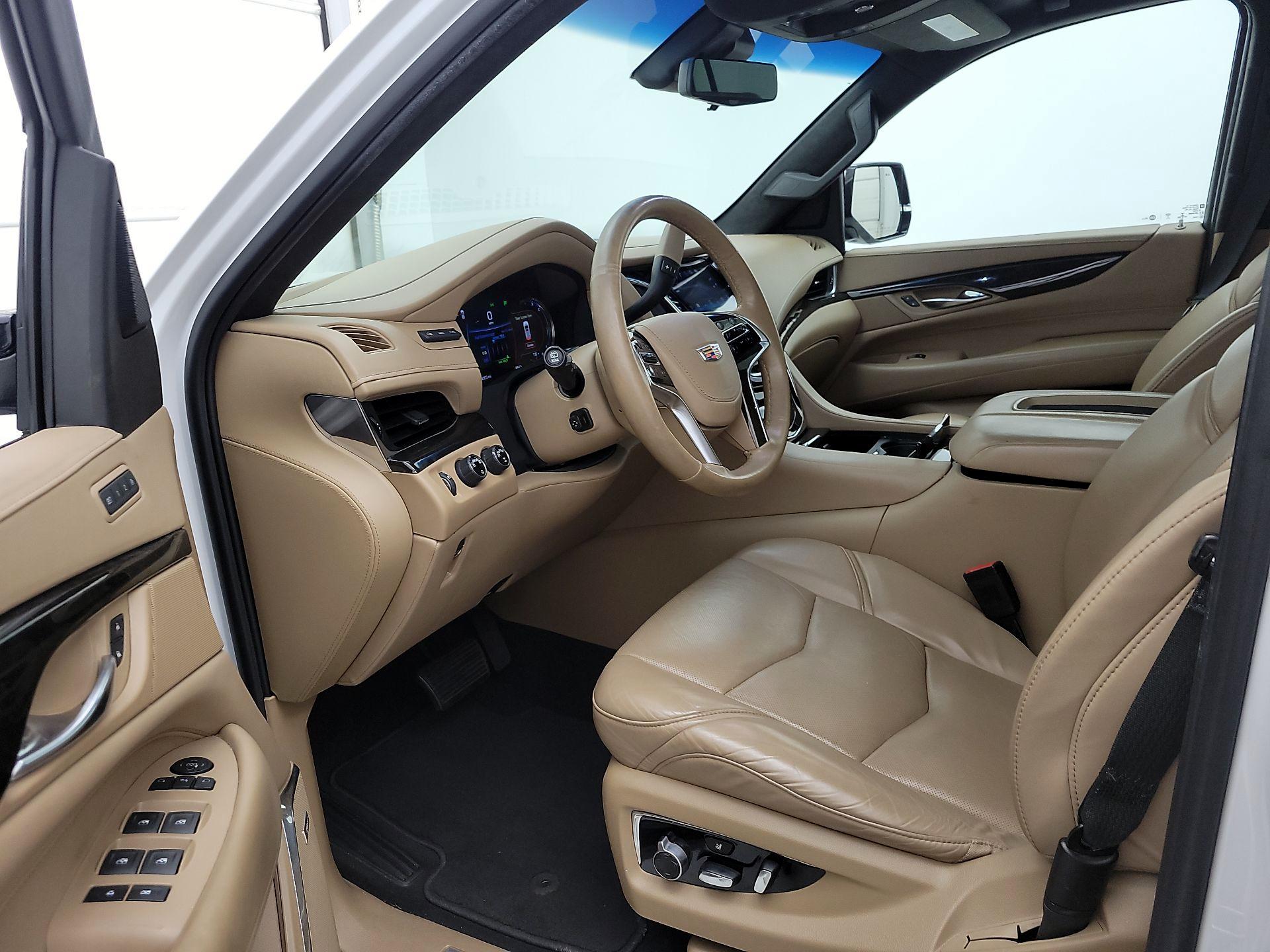 Thumbnail: 2018 Cadillac Escalade - 11