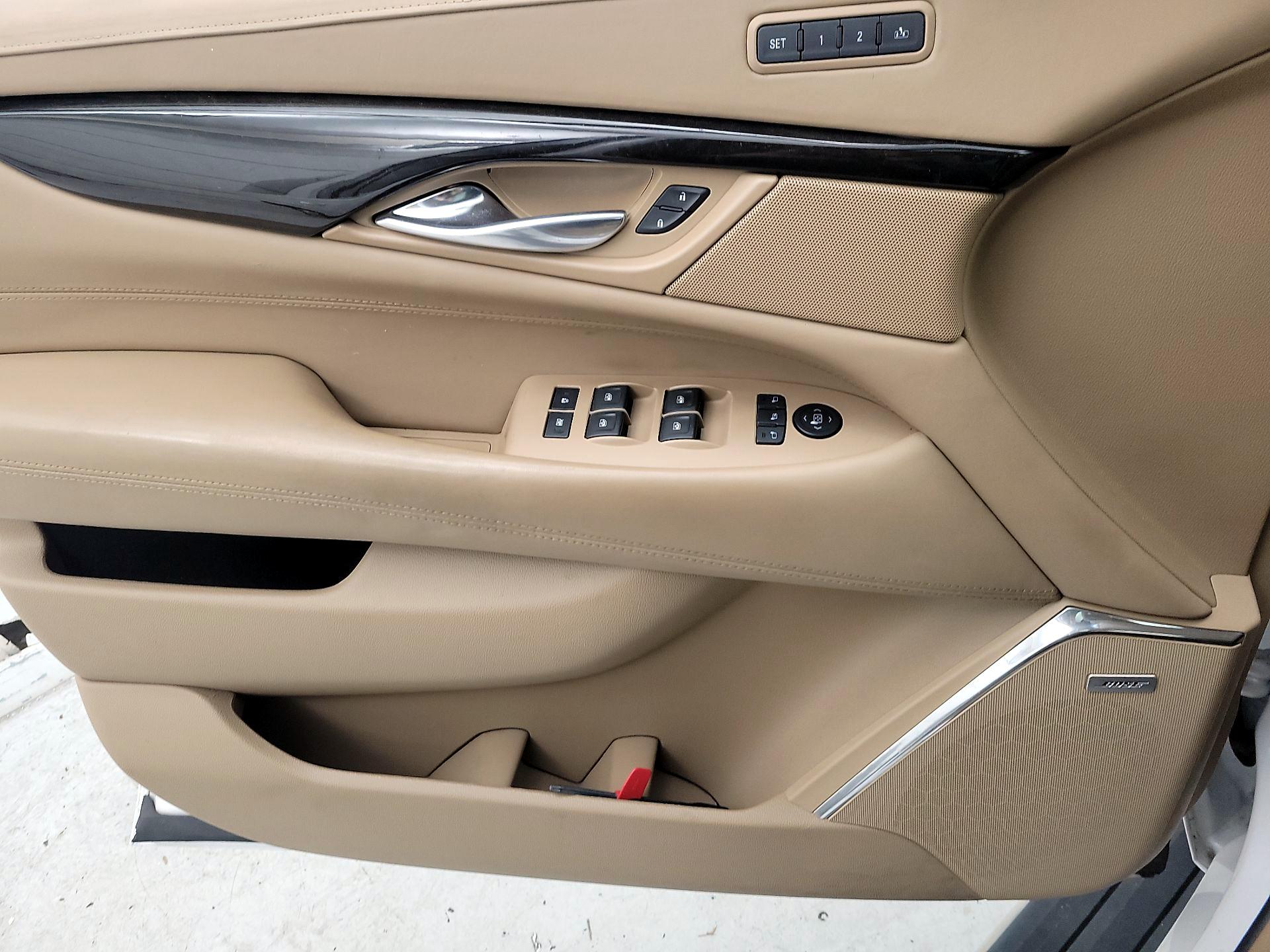 Thumbnail: 2018 Cadillac Escalade - 12