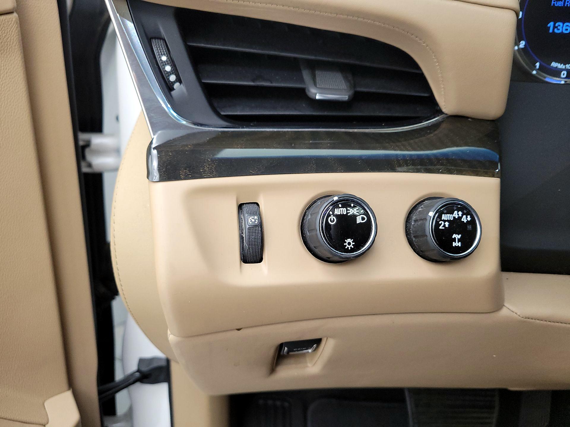 Thumbnail: 2018 Cadillac Escalade - 13