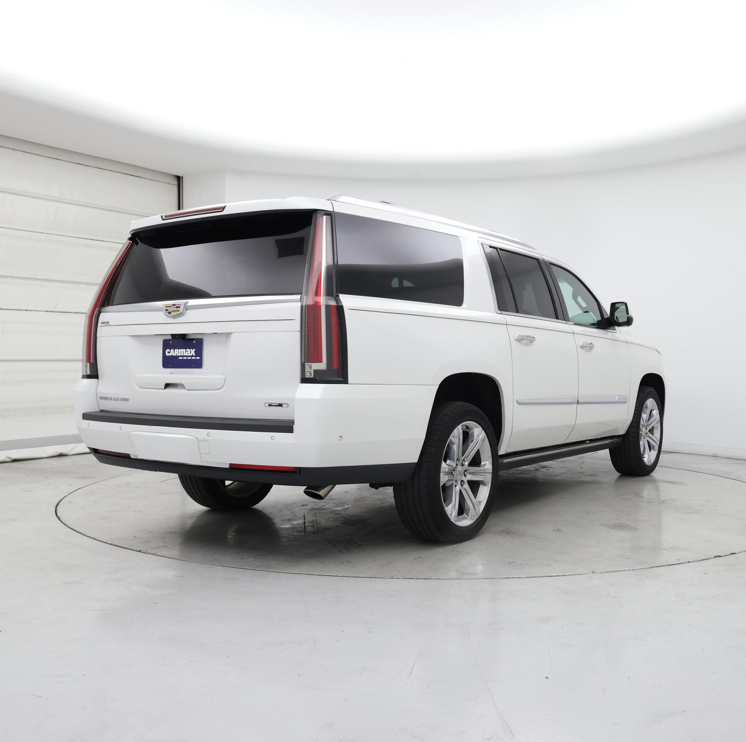 Thumbnail: 2018 Cadillac Escalade - 8